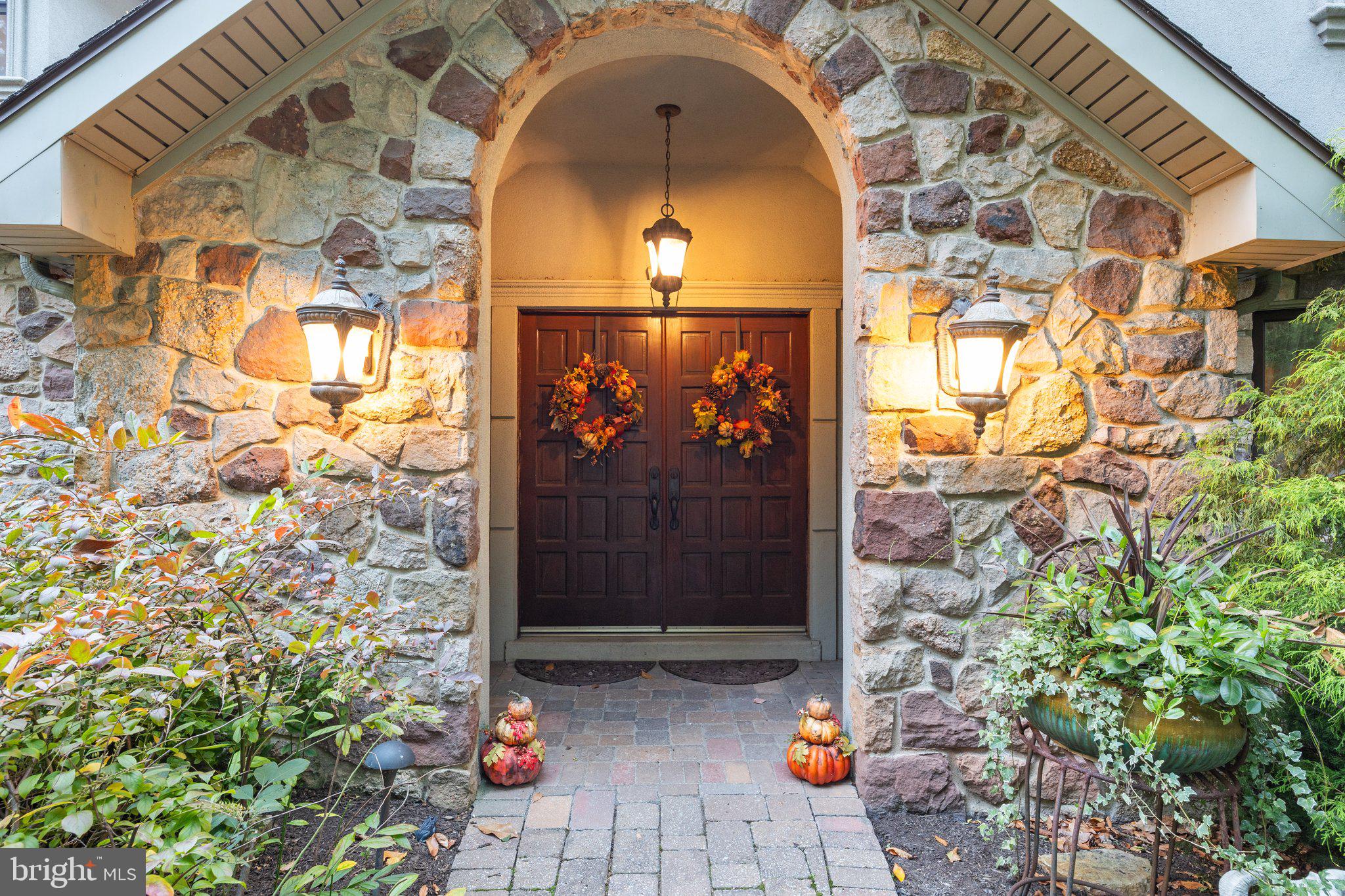 80 High Pt, Huntingdon Valley, PA 19006 photo