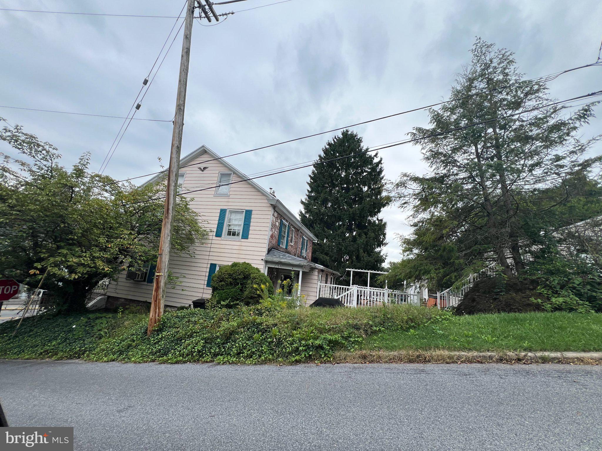2 Main St, Adamstown, PA 19501 photo