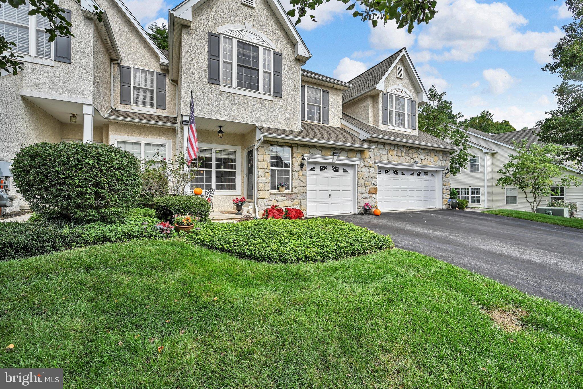 24 Kennedy Dr, Downingtown, PA 19335 photo