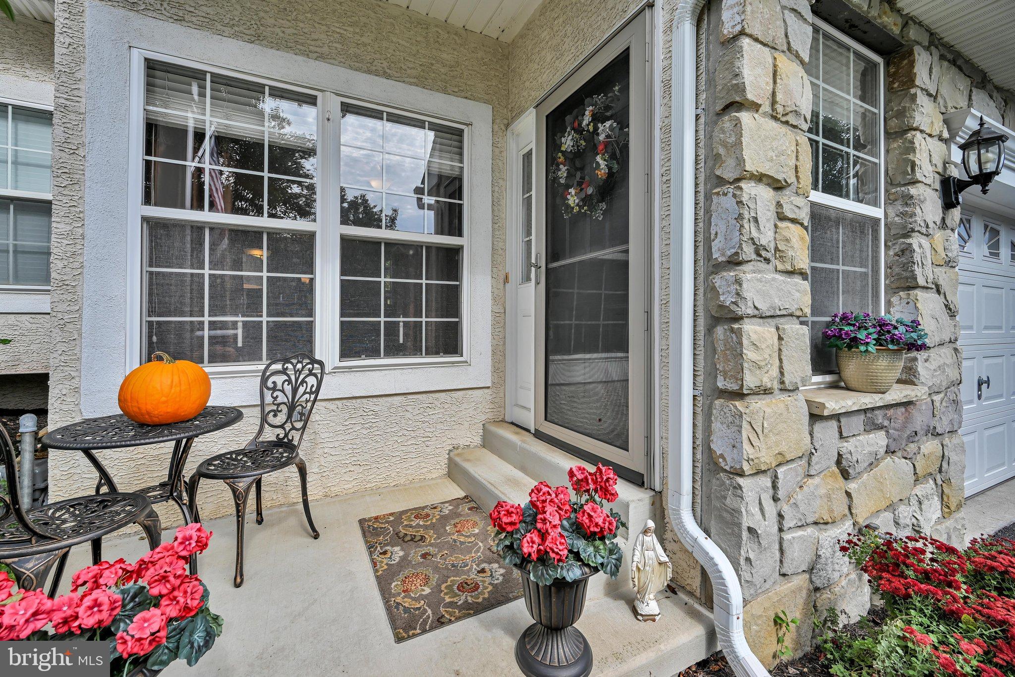 24 Kennedy Dr, Downingtown, PA 19335 photo