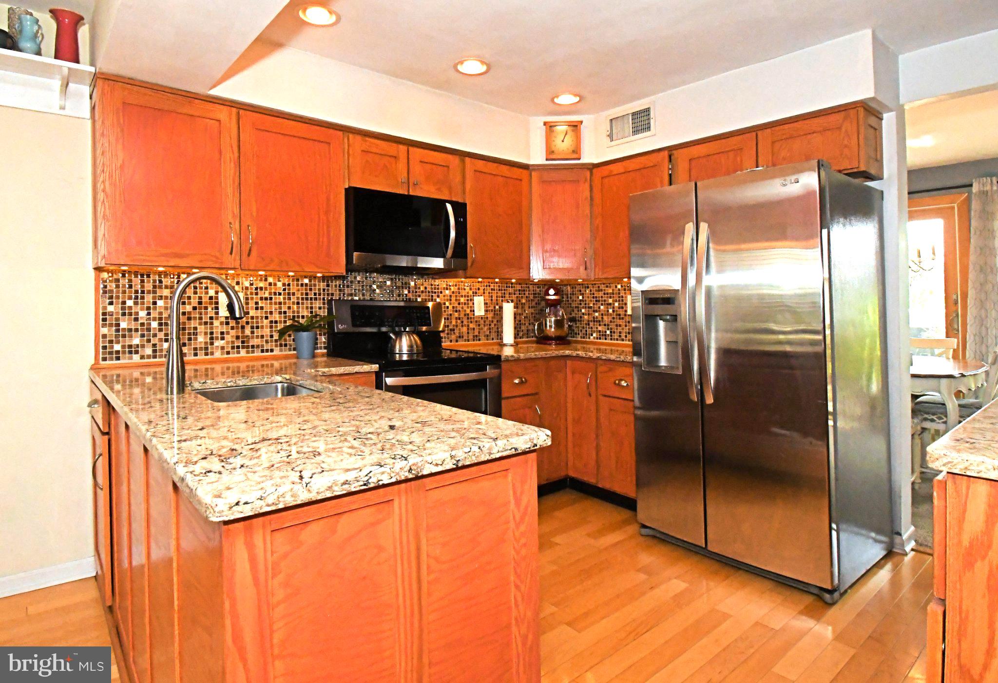 2802 Jefferson Ct, Ambler, PA 19002 photo