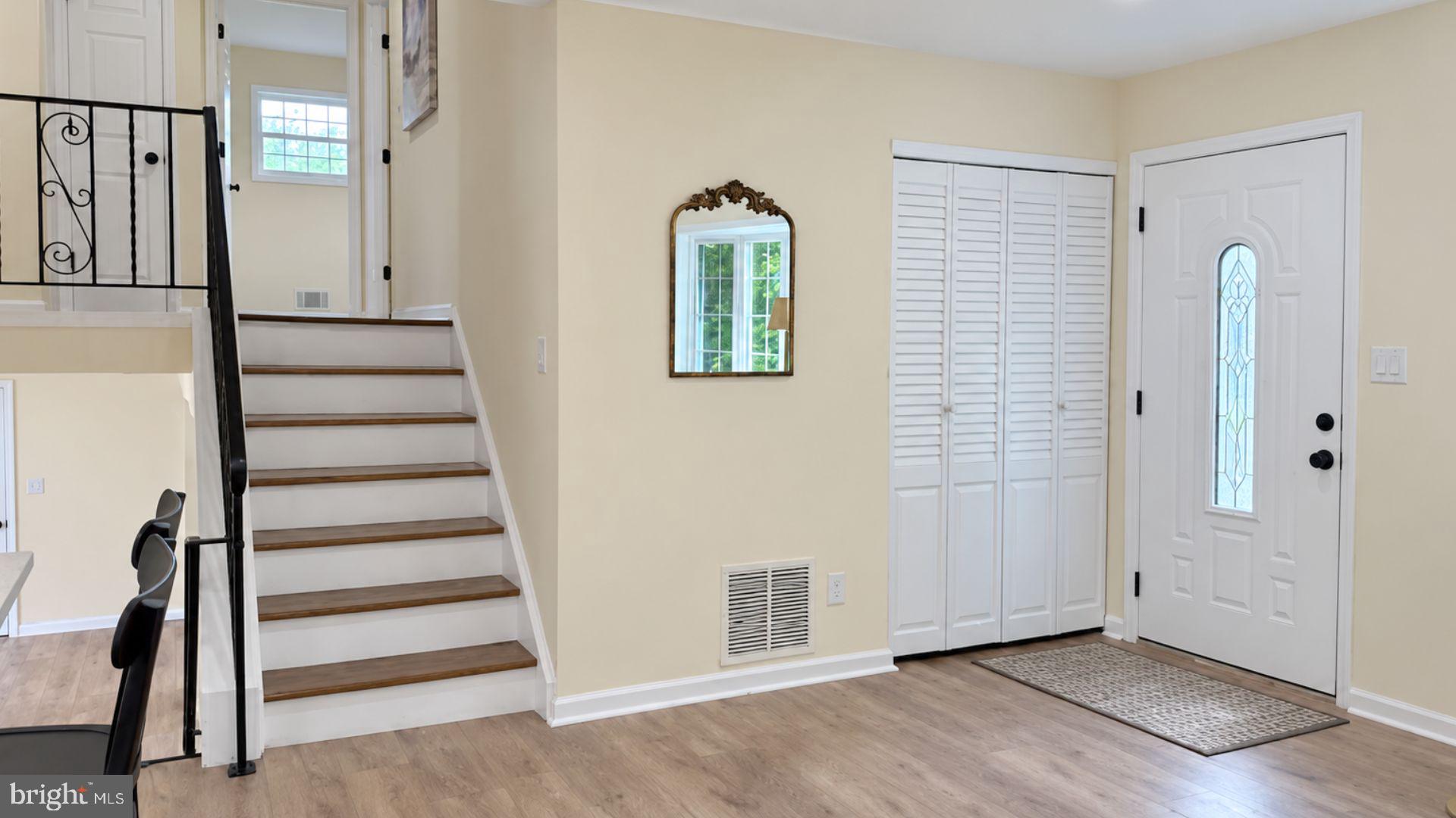 2210 Klockner Ave, Hampton, NJ 08619 photo