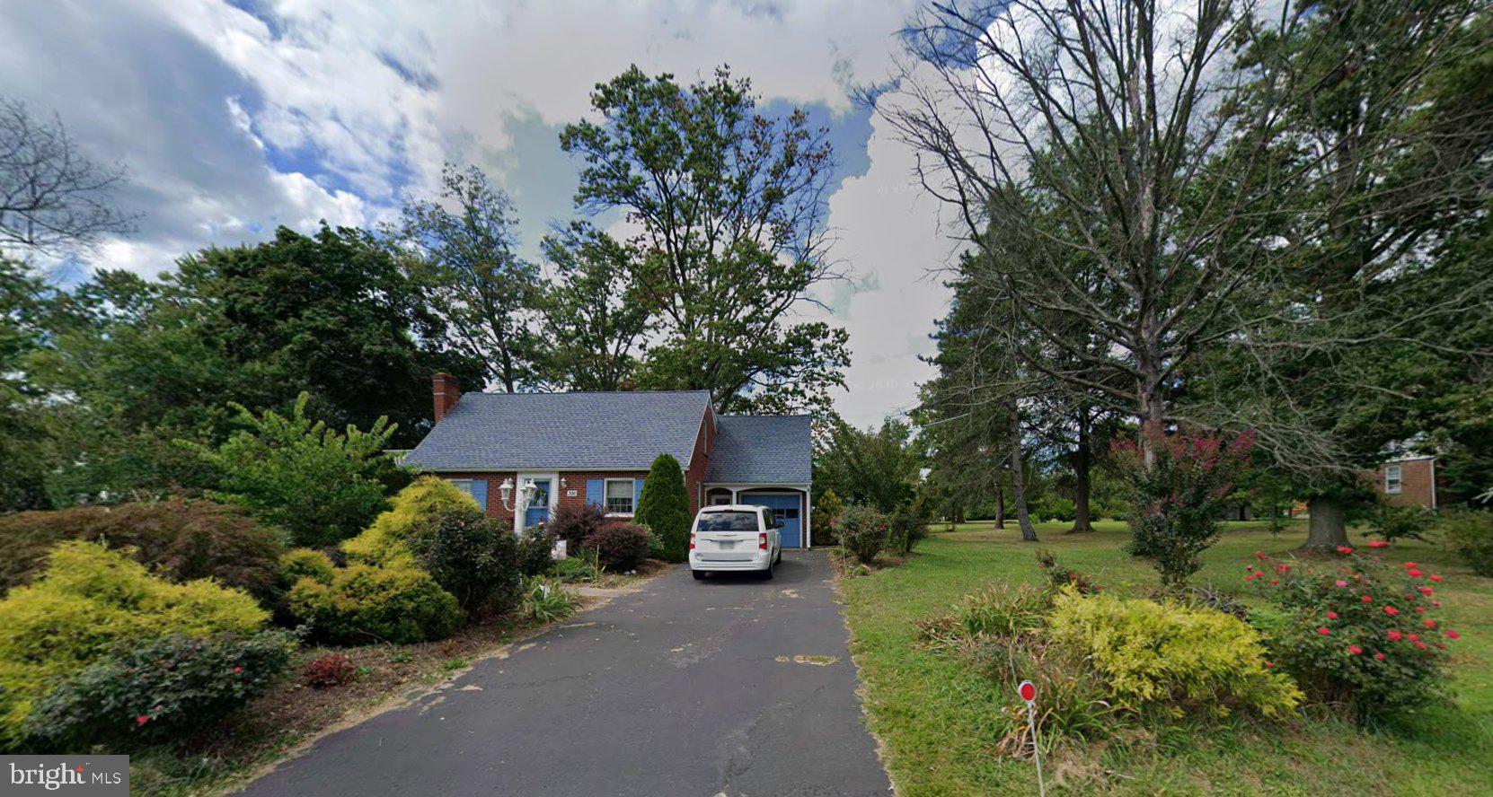 391 Morwood Rd, Earlington, PA 18918