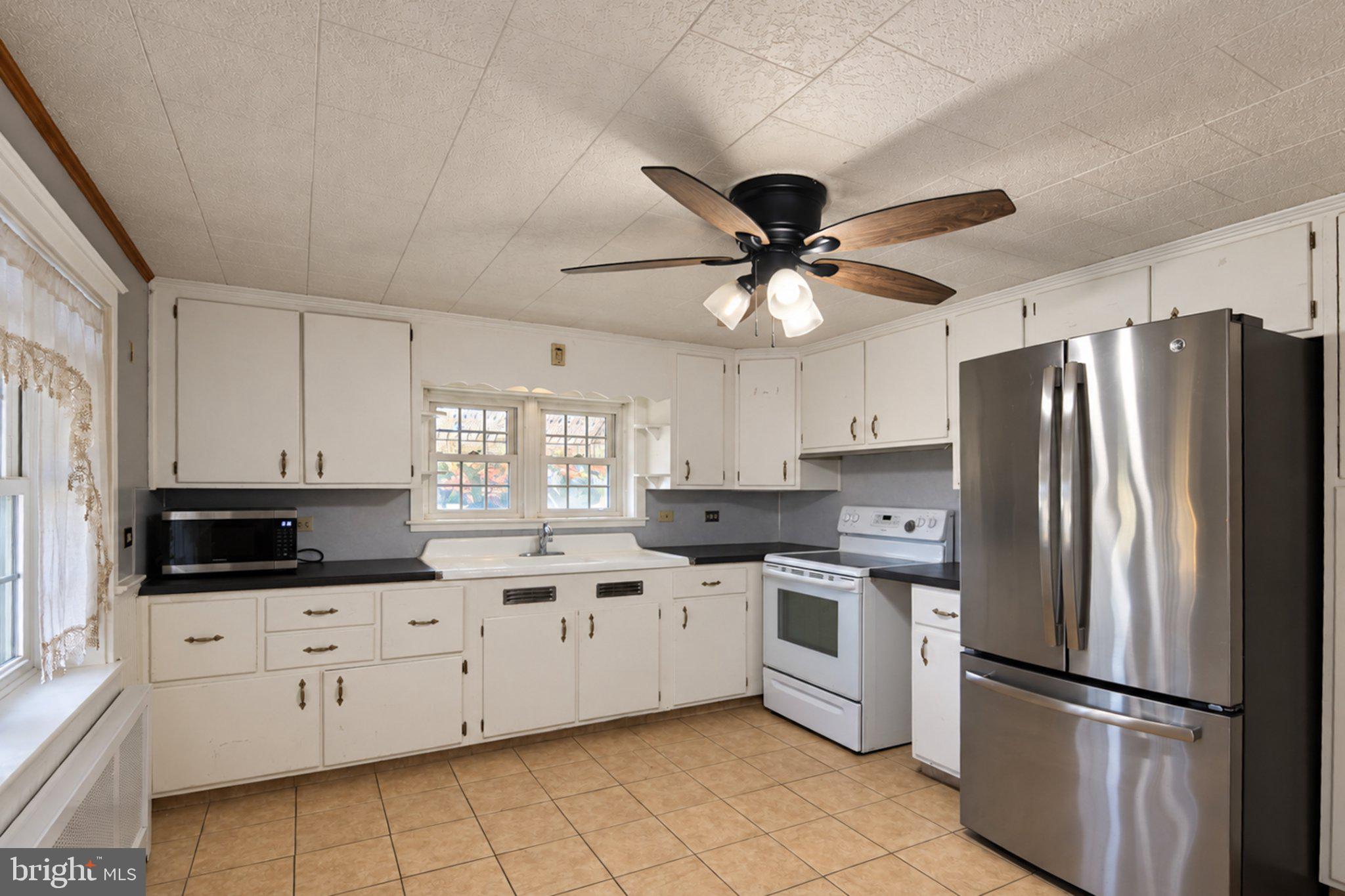 10 Hoch Rd, Oley, PA 19547 photo