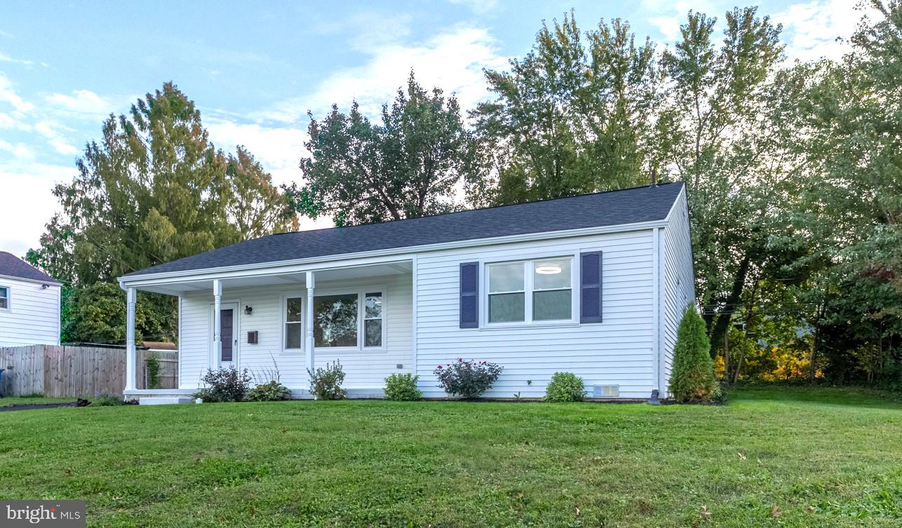 111 Dillwyn Rd, Newark, DE 19711