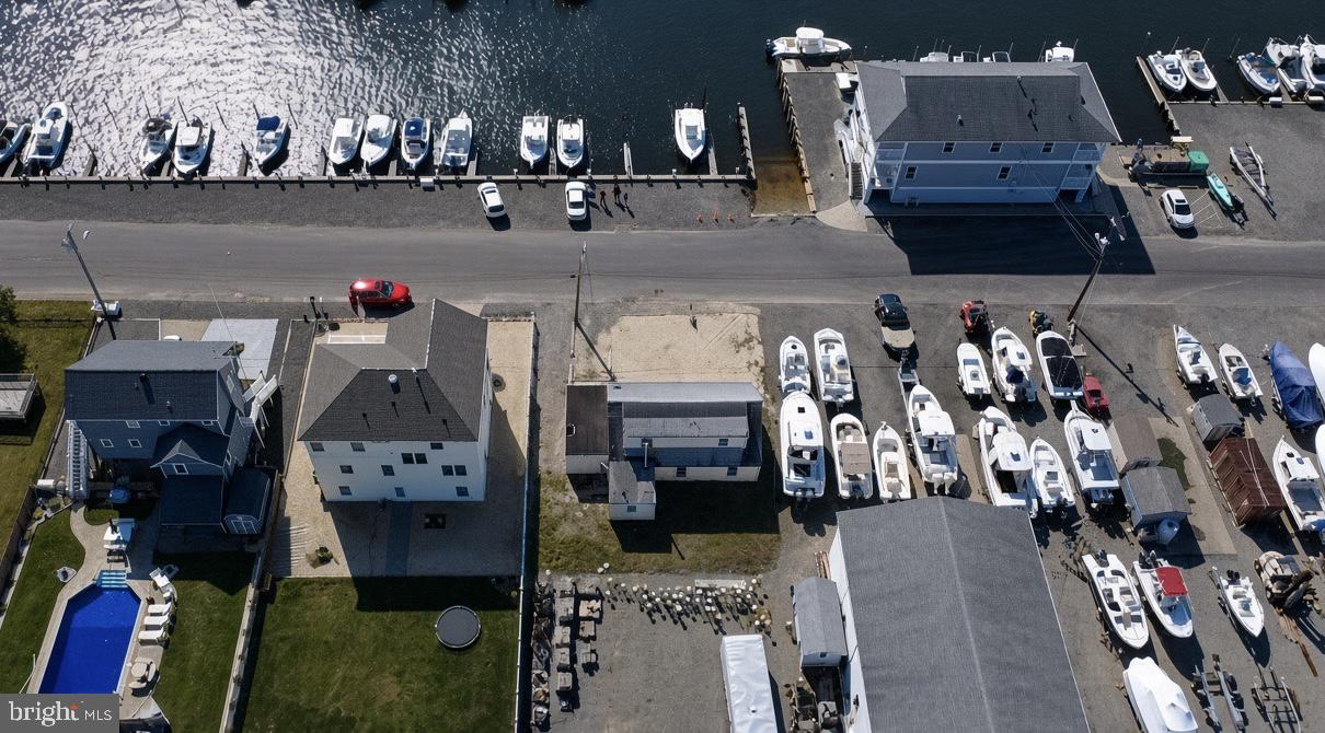 119 Oregon Ave, Waretown, NJ 08758