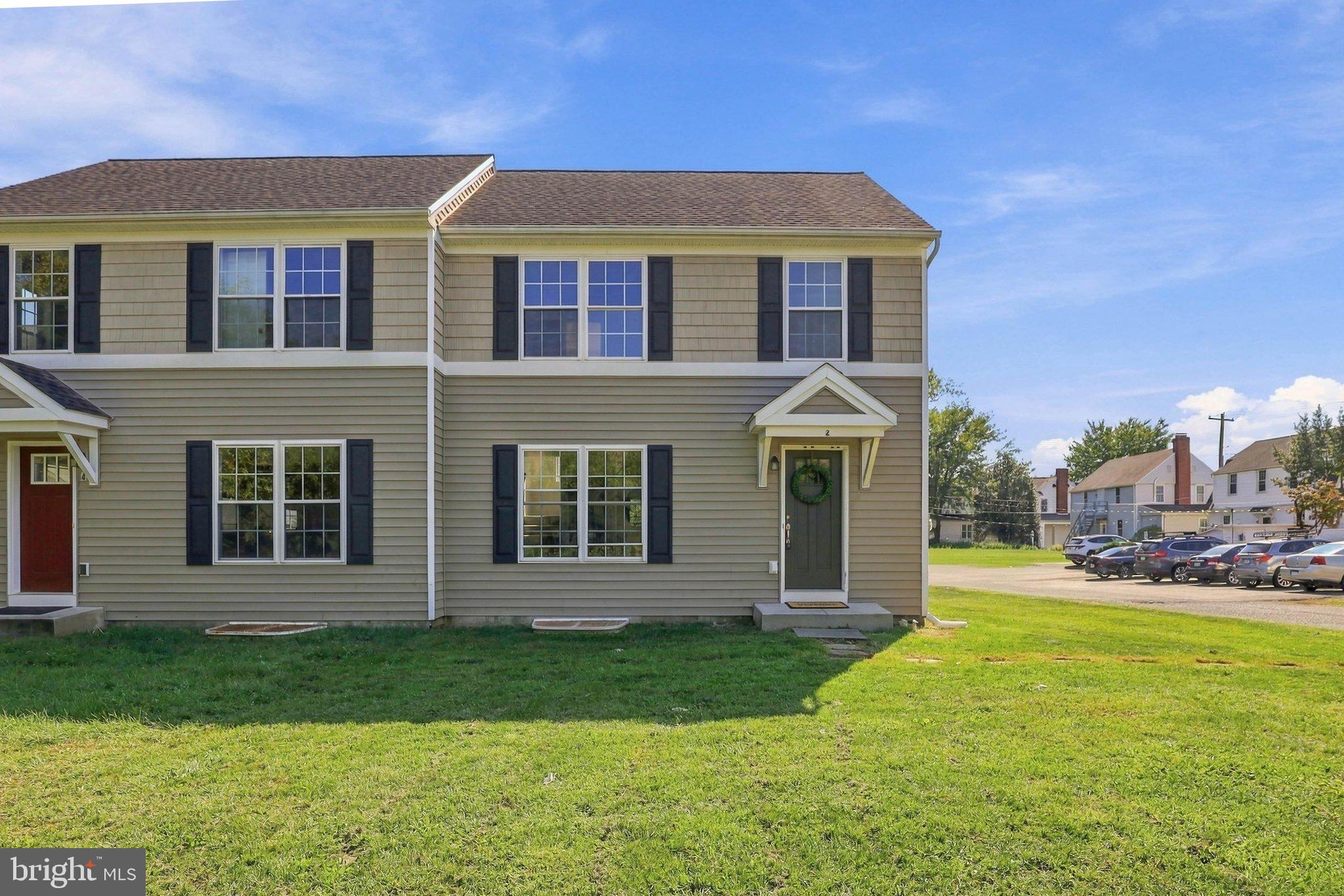 2 Regal Aly, Lancaster, PA 17601