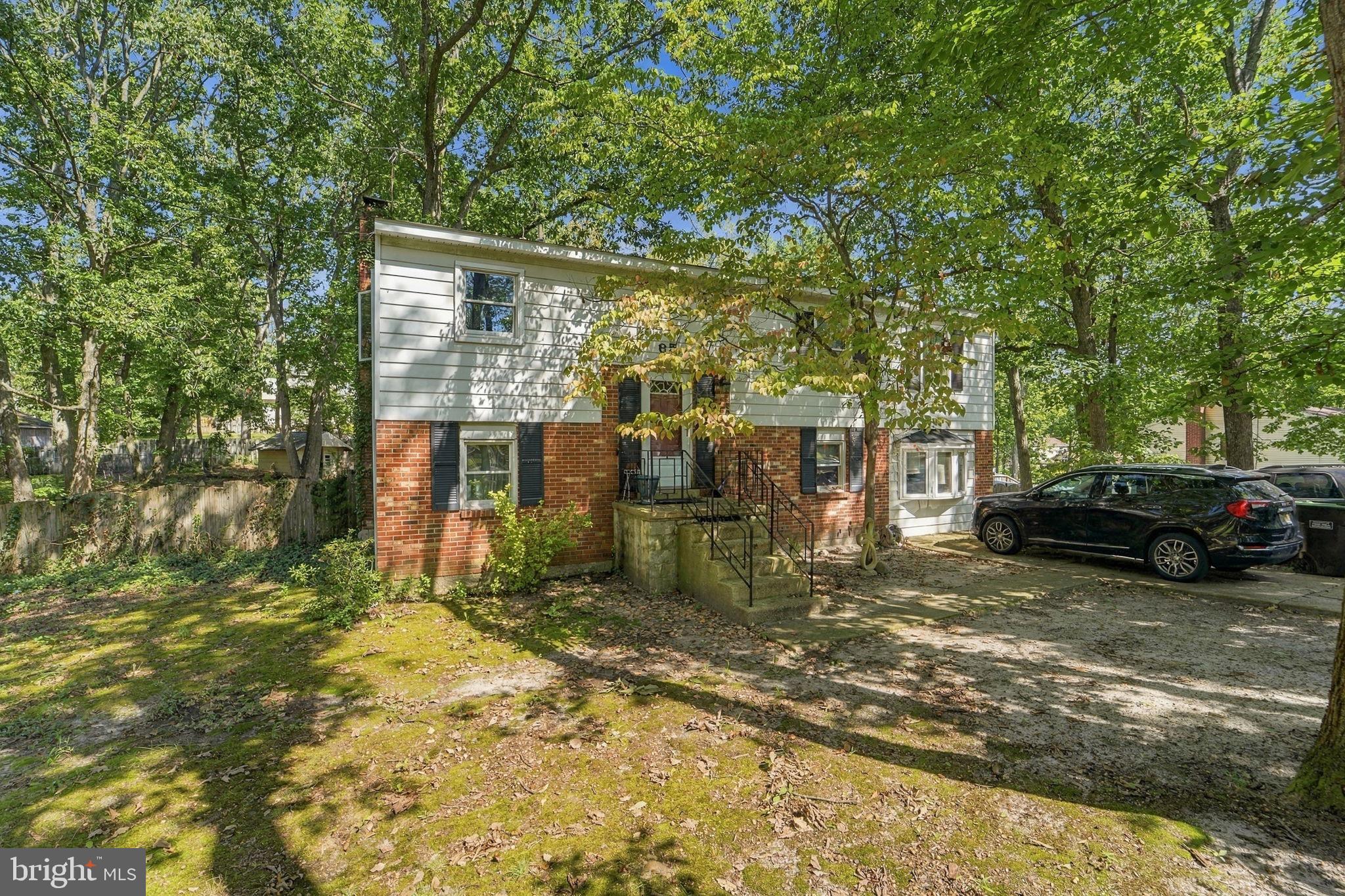 65 Diamond Ave, Mine Hill, NJ 08021