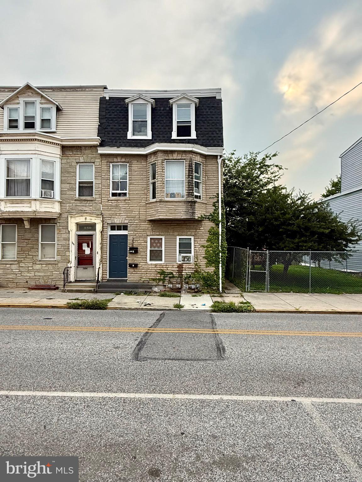 238 Pershing Ave, York, PA 17401