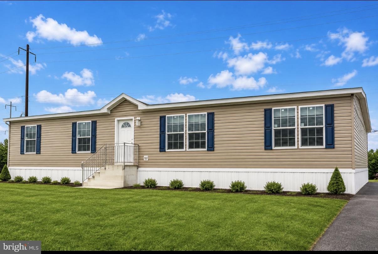 176 Omaha Ave, Dover, PA 17315