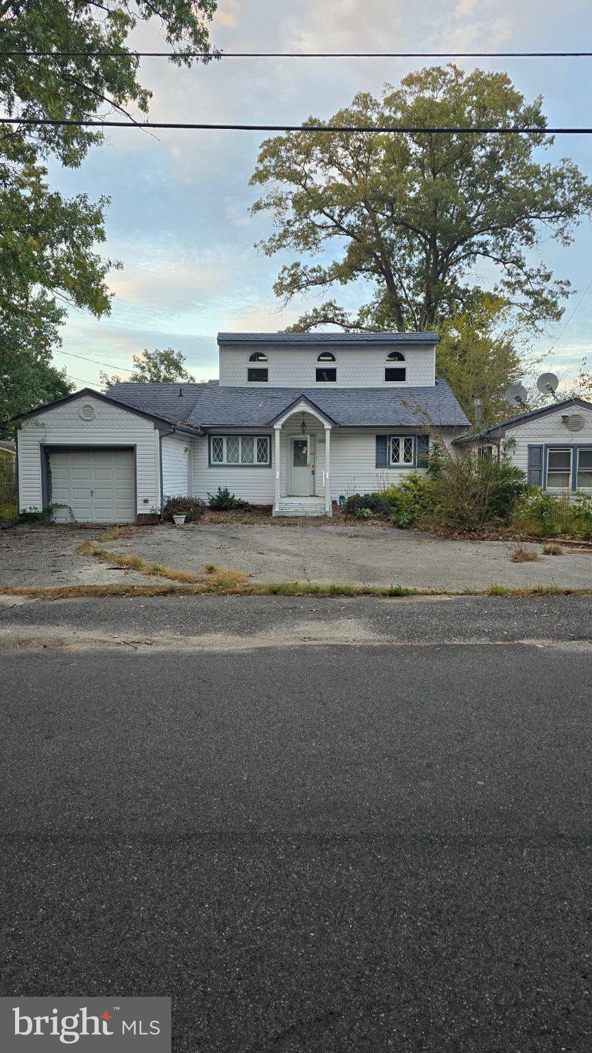 2520 Shore Dr, Williamstown, NJ 08094