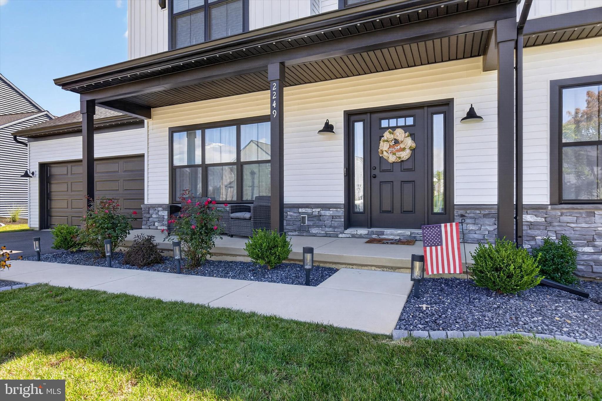 2249 S Autumn Chase Dr, Mechanicsburg, PA 17055 photo
