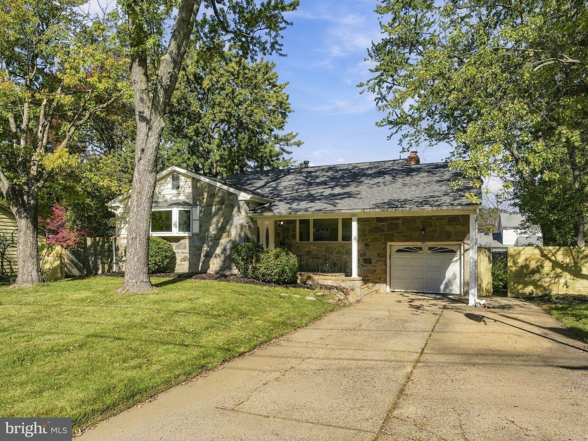 409 Junewood Dr, Cherry Hill, NJ 08003