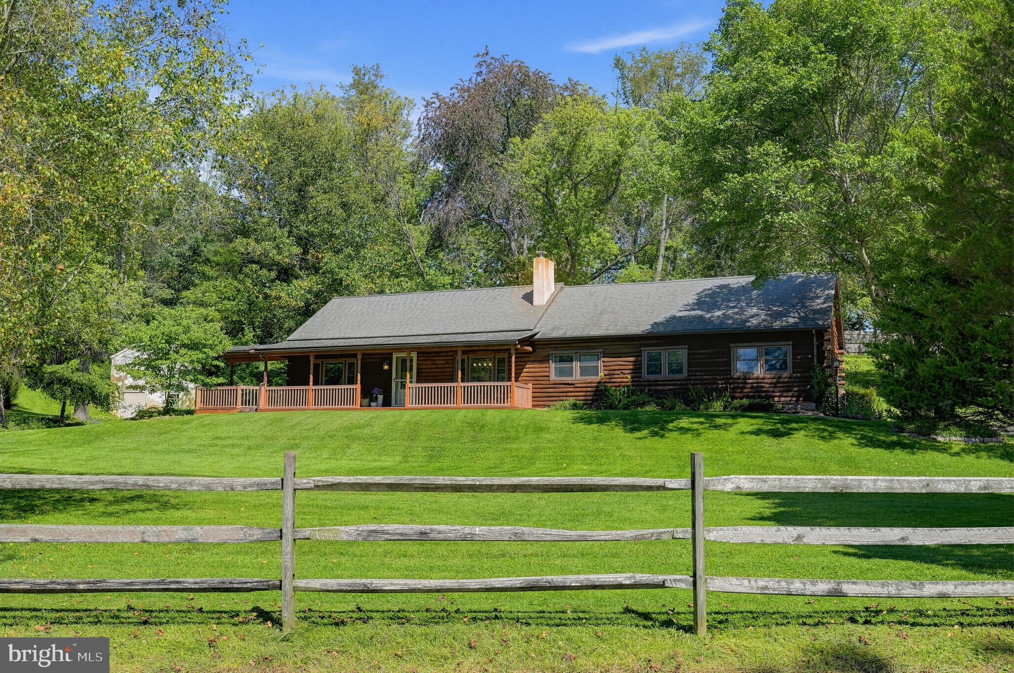 750 N Reeds Rd, Downingtown, PA 19335 photo