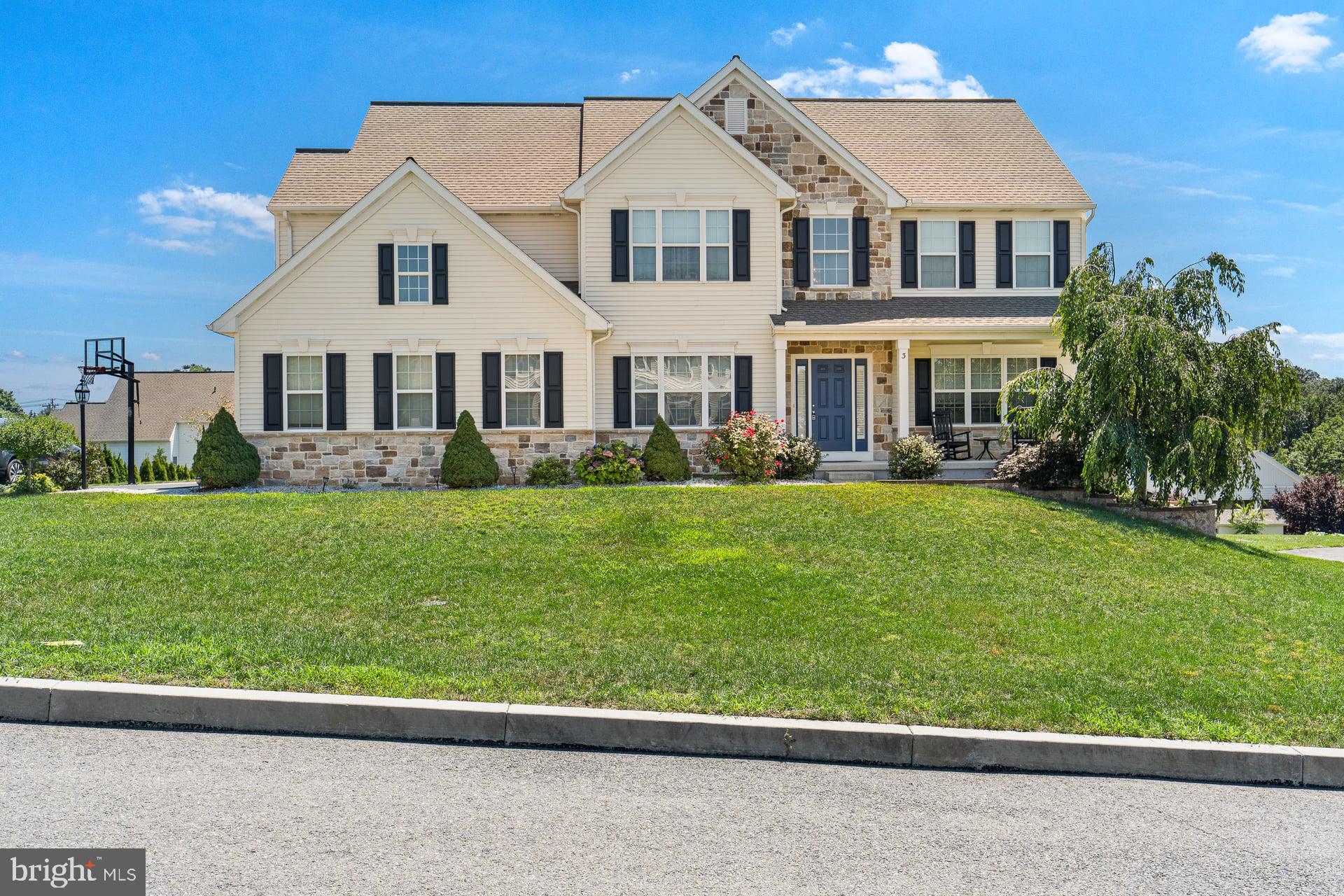3 Rycroft Rd, Mechanicsburg, PA 17050