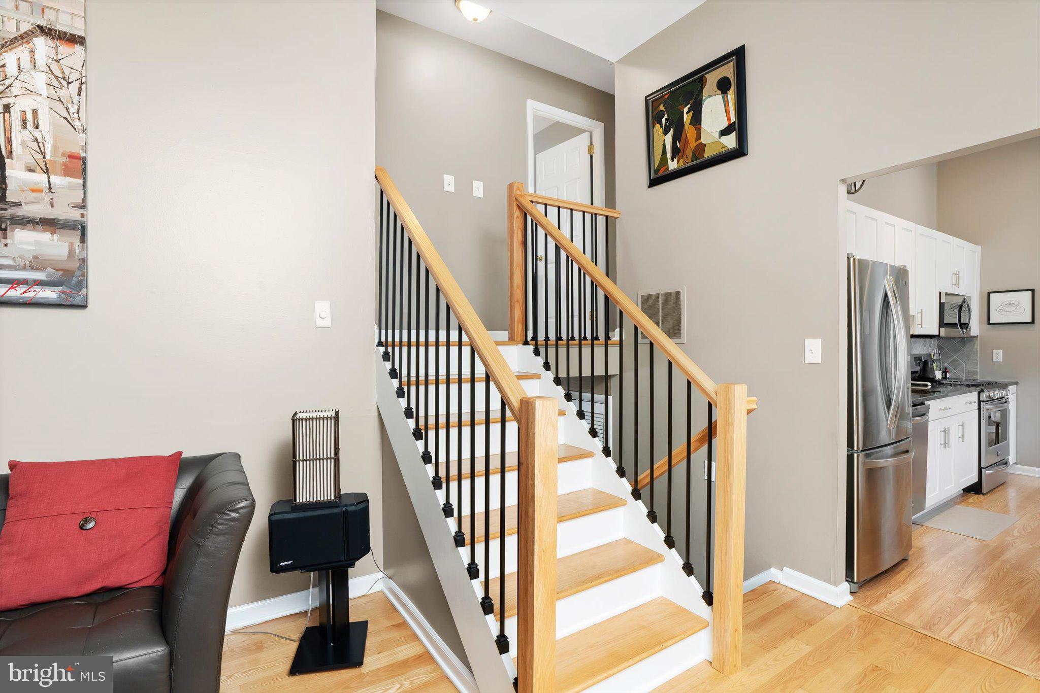 15 Ovington Dr, Hampton, NJ 08620 photo