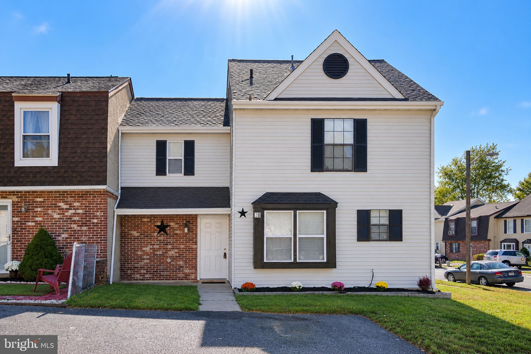 20 Kings Rd, Sicklerville, NJ 08081