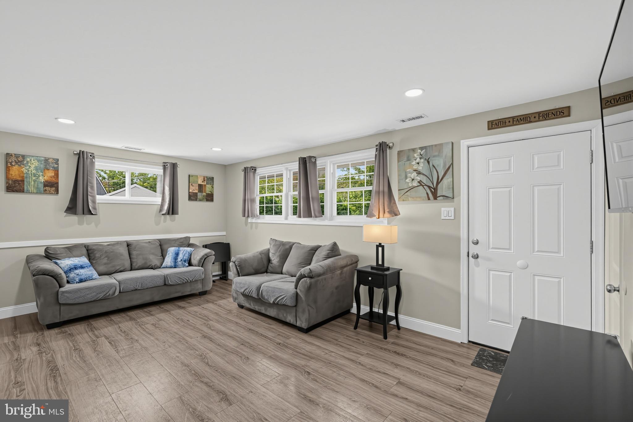 1493 S Delsea Dr, Woodbury, NJ 08096 photo