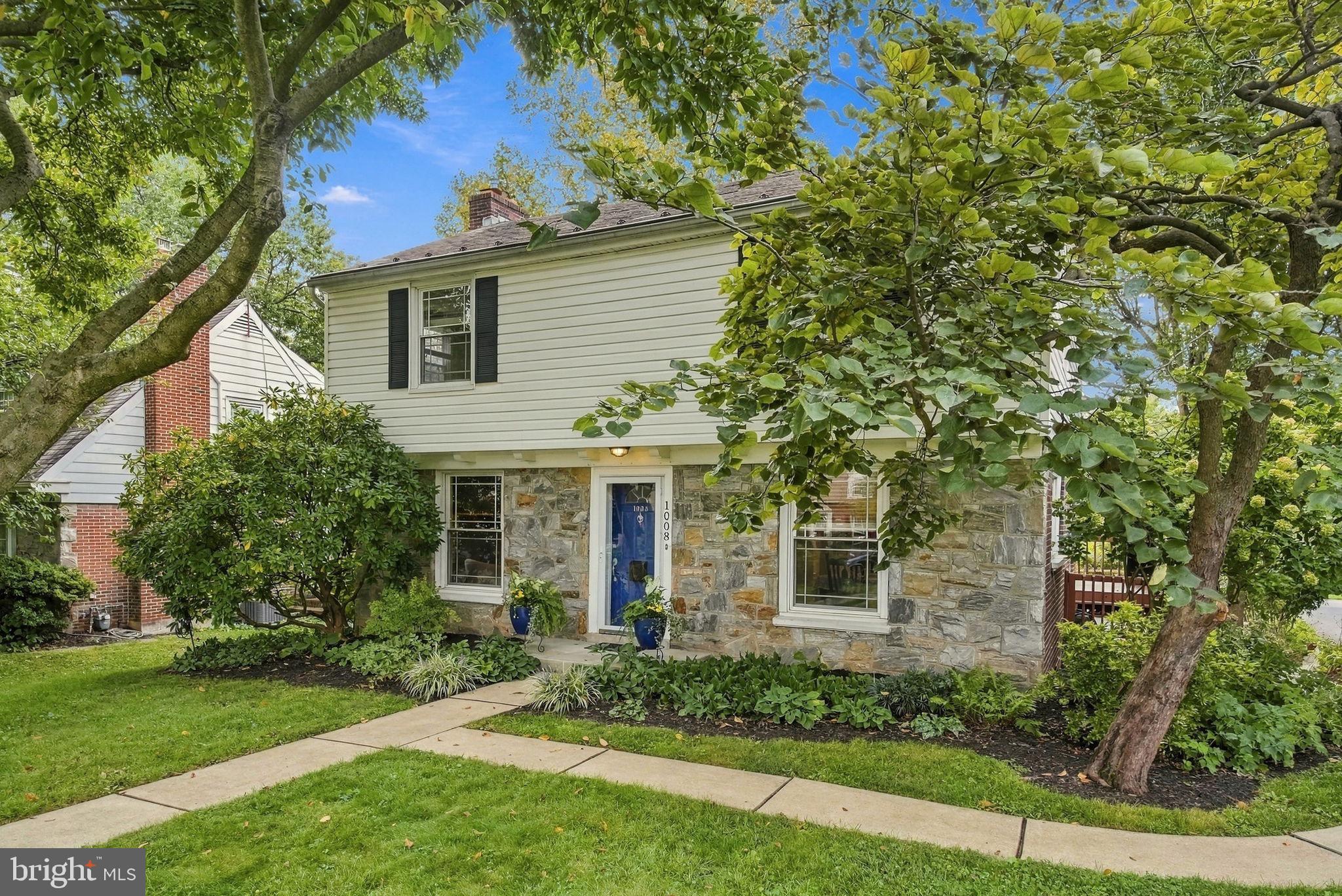 1008 Skyline Dr, Lancaster, PA 17601 photo