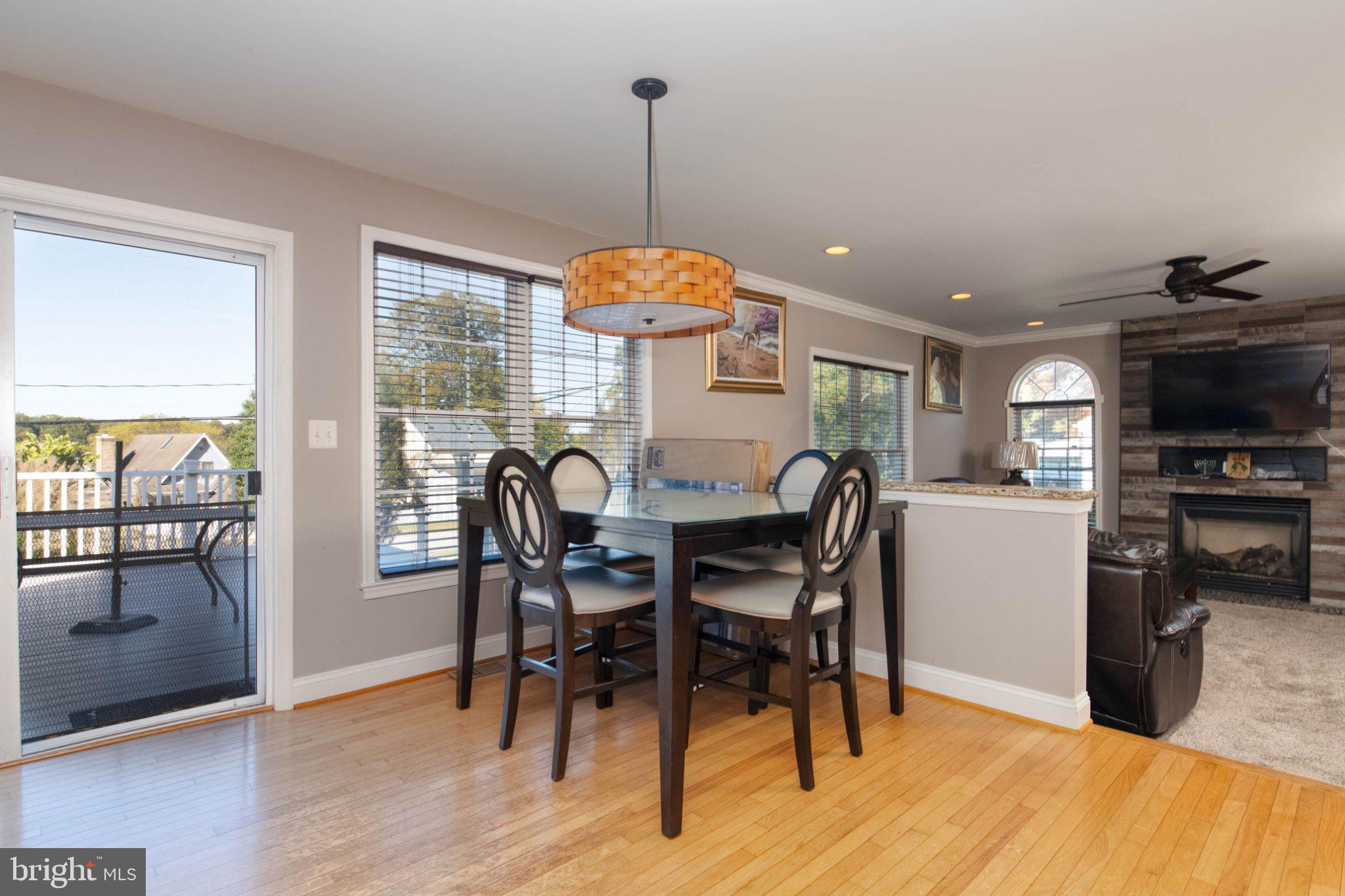 2220 Silver Lane Rd, Essex, MD 21221 photo