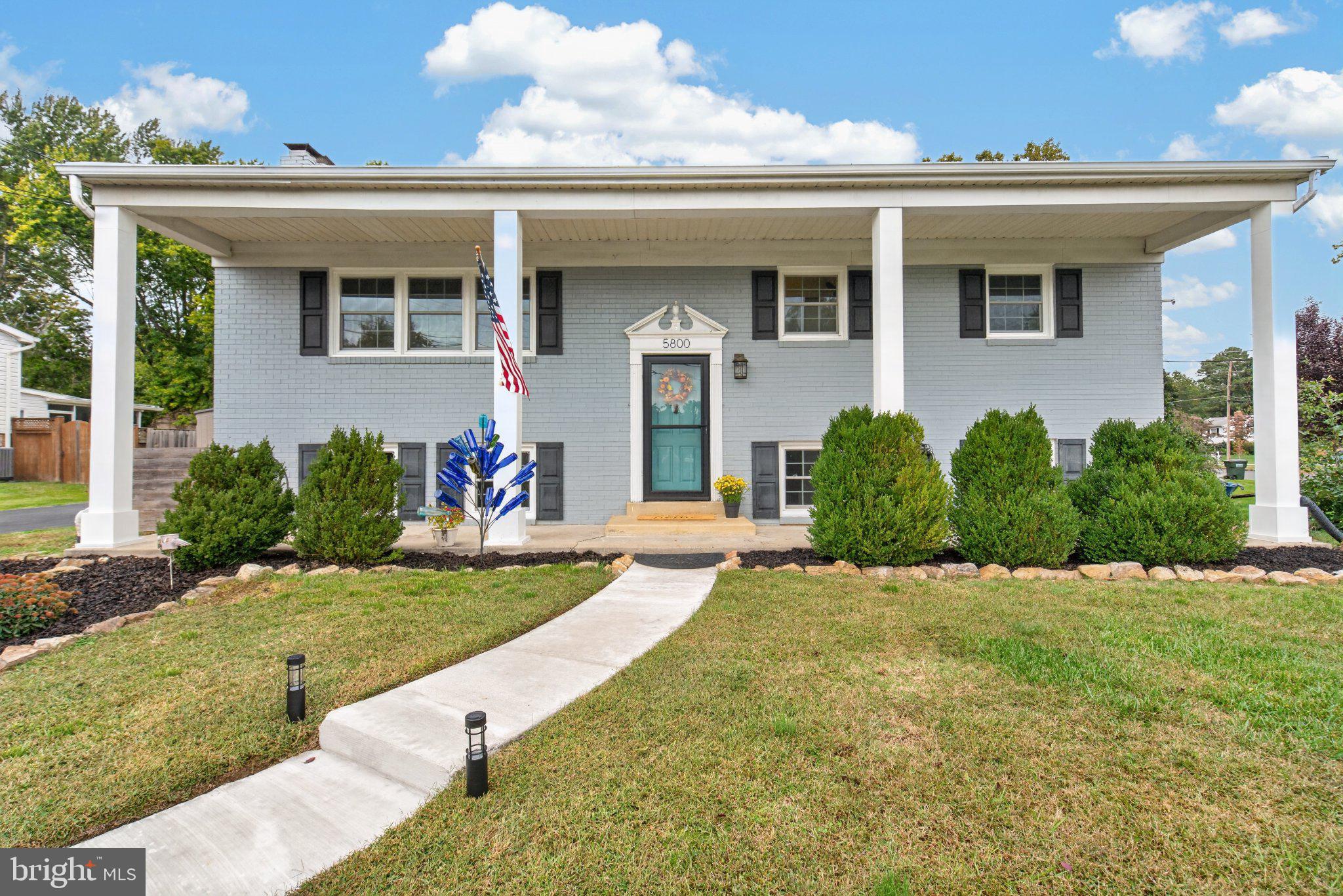 5800 Ashfield Rd, Alexandria, VA 22315