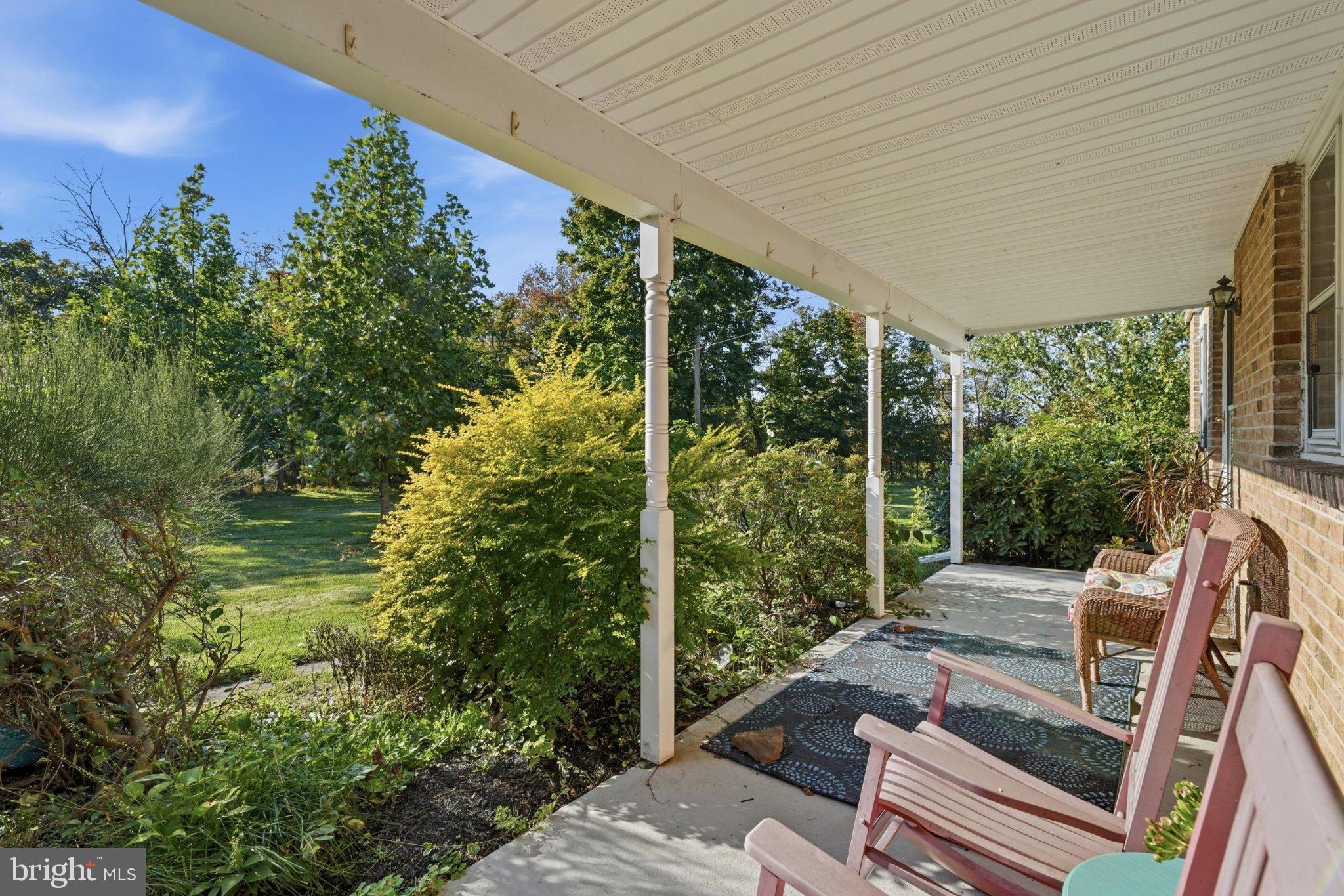 2209 Diamond St, Sellersville, PA 18960 photo