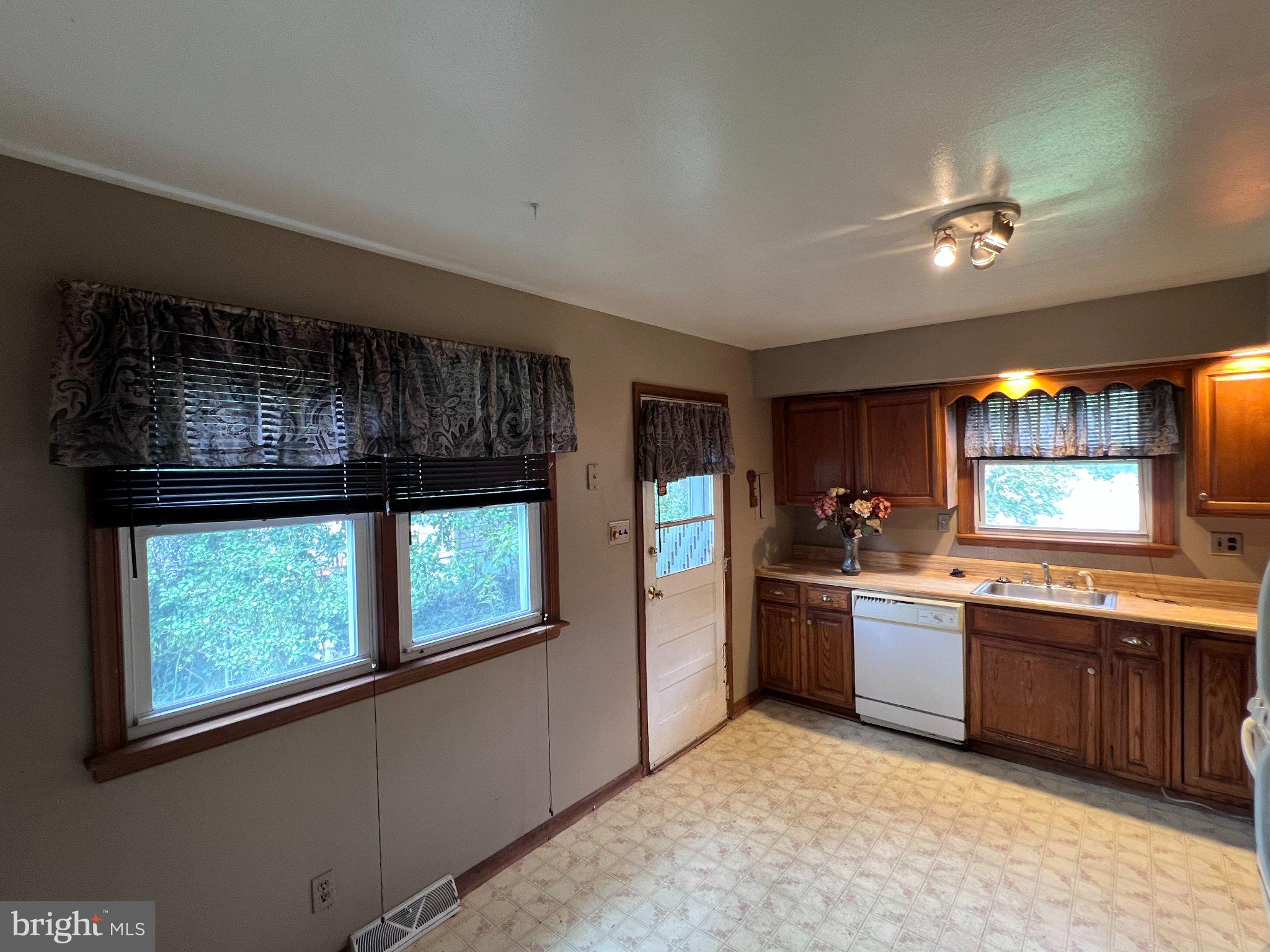 309 4th Ave, Lindenwold, NJ 08021 photo