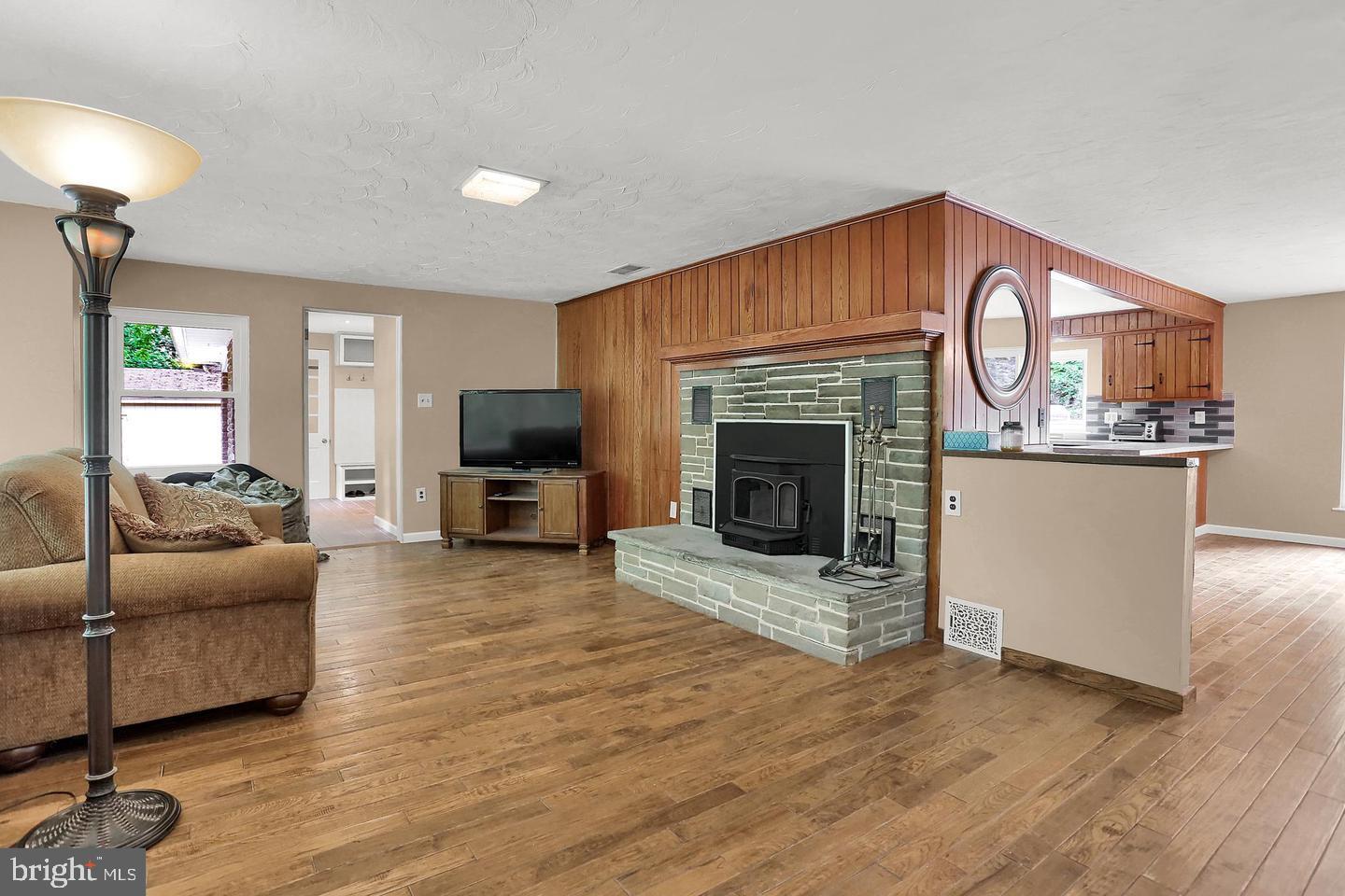 175 Pickett Rd, Dover, PA 17315 photo