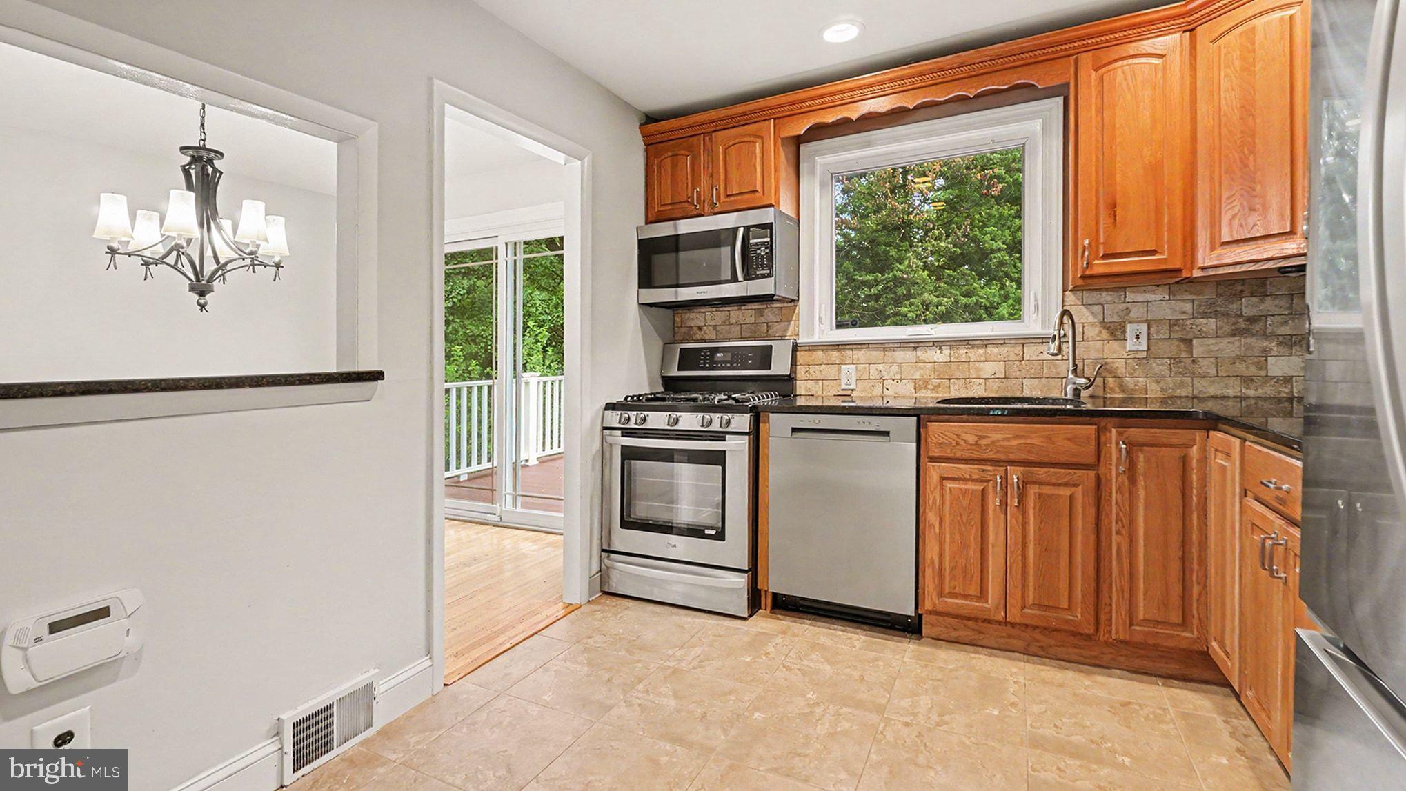 314 Colonial Dr, Exton, PA 19341 photo