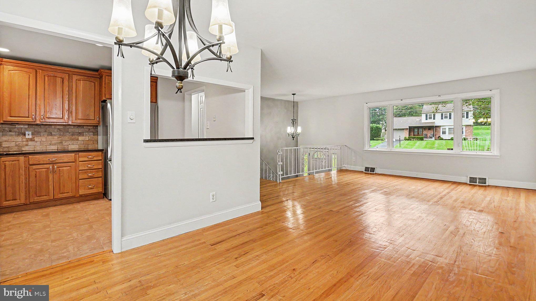 314 Colonial Dr, Exton, PA 19341 photo