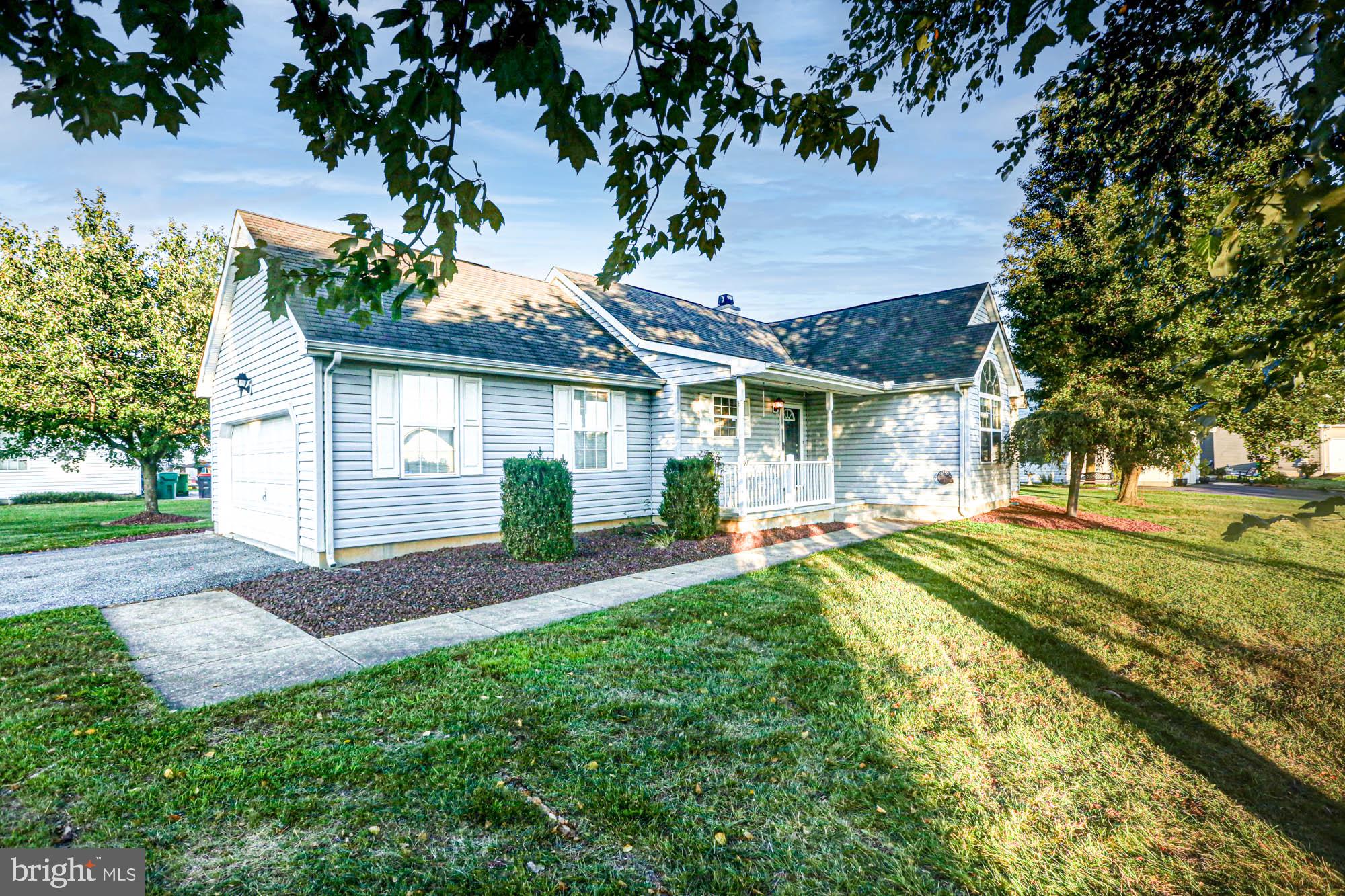 434 W Harvest Ln, Middletown, DE 19709 photo