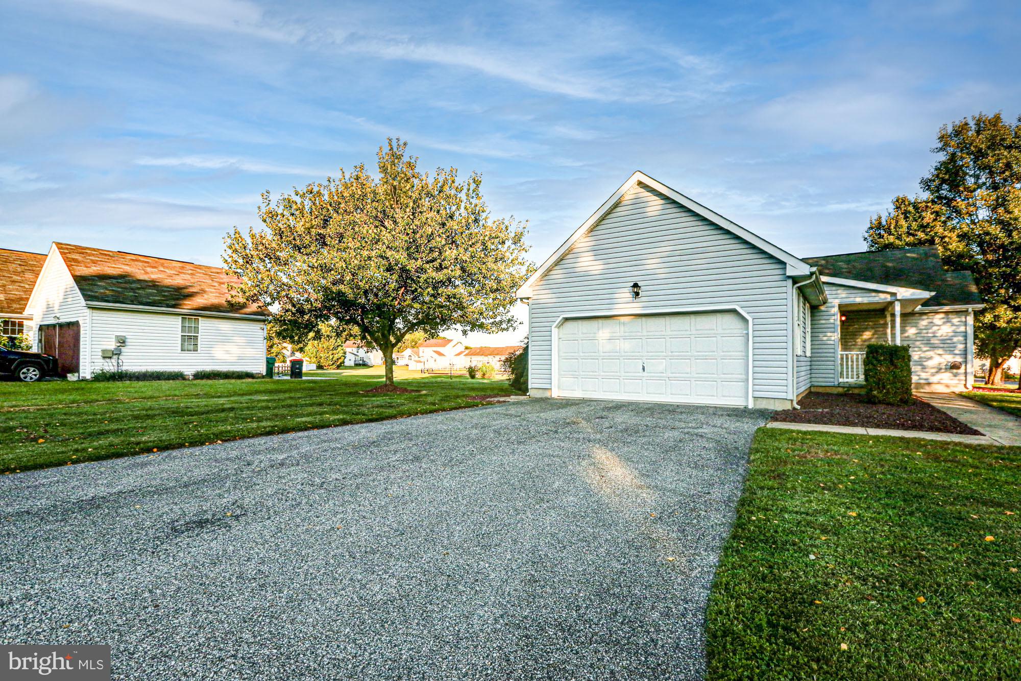 434 W Harvest Ln, Middletown, DE 19709 photo