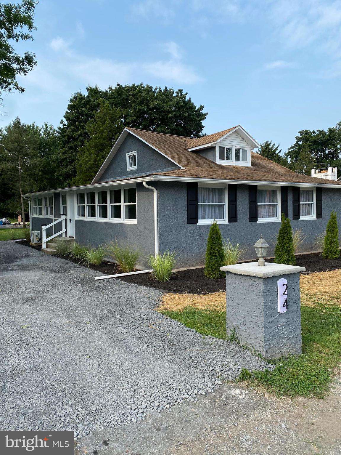 24 S 4th St, Douglassville, PA 19518 photo