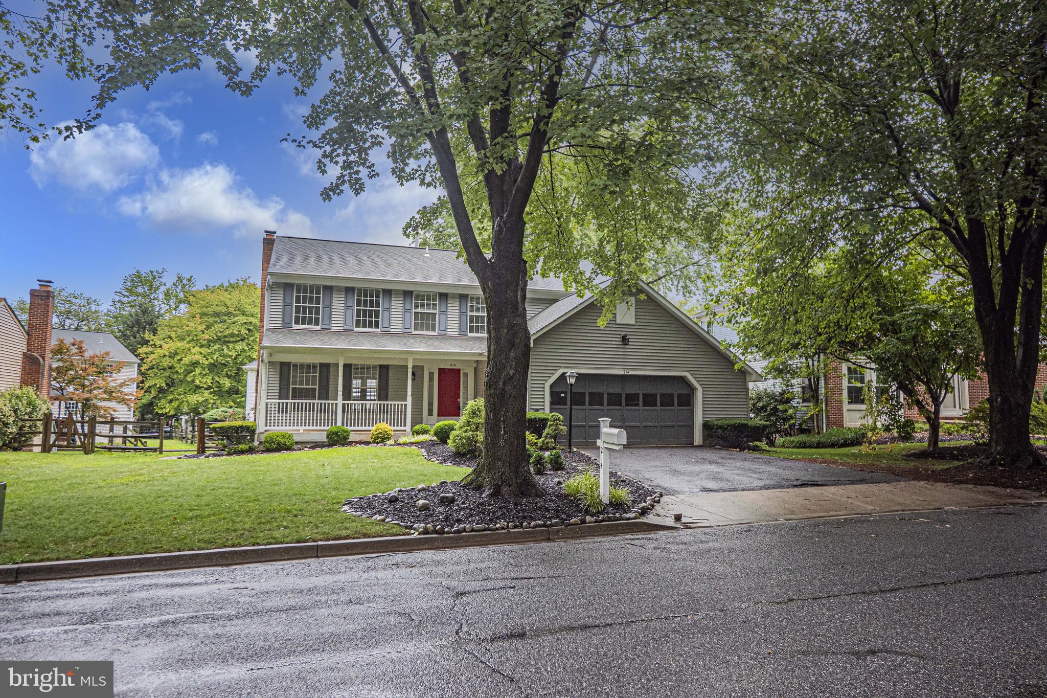 214 Bookham Ln, Gaithersburg, MD 20877 photo