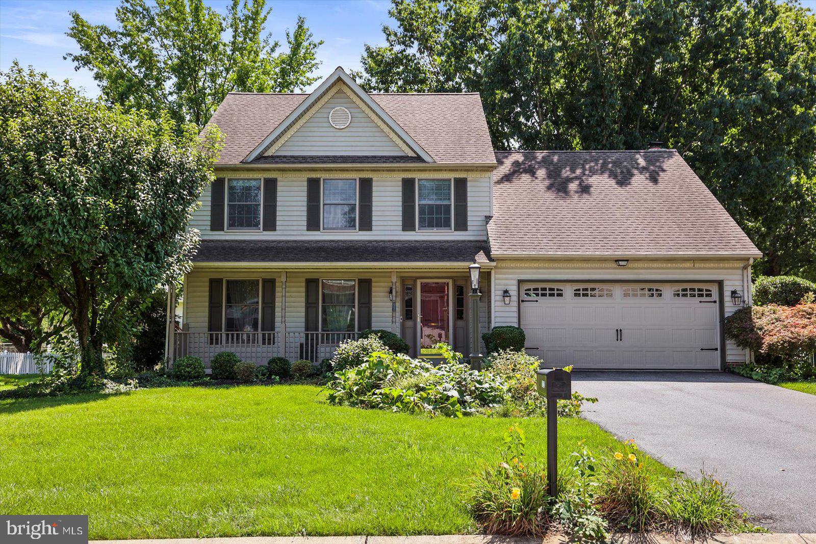 2022 Walfield Dr, Lancaster, PA 17601