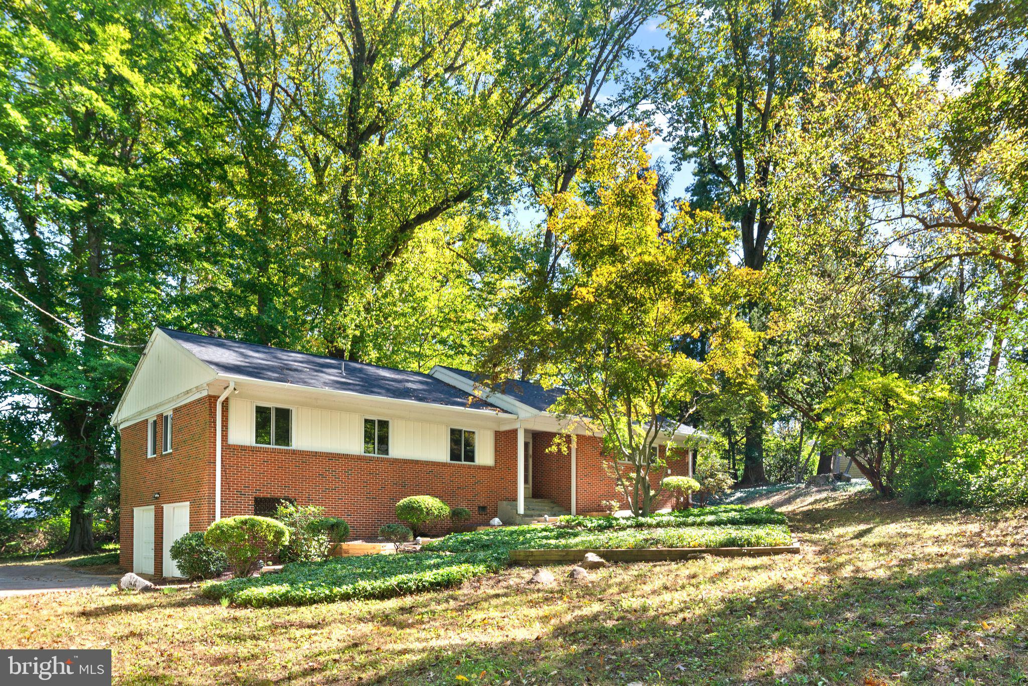 2308 Woods Rd, Wilmington, DE 19808 photo