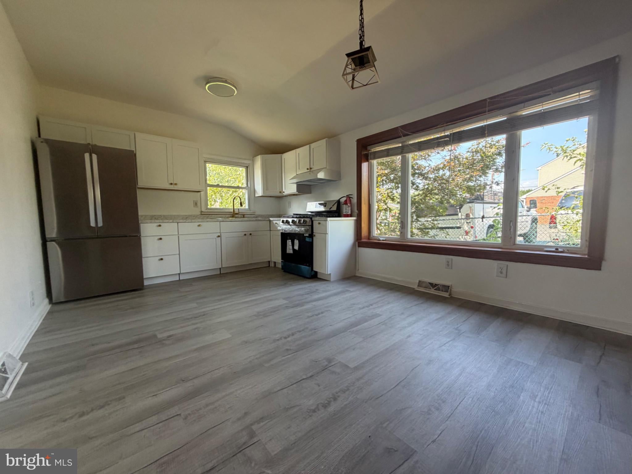 121 Edgewood Ave, Bellmawr, NJ 08031 photo