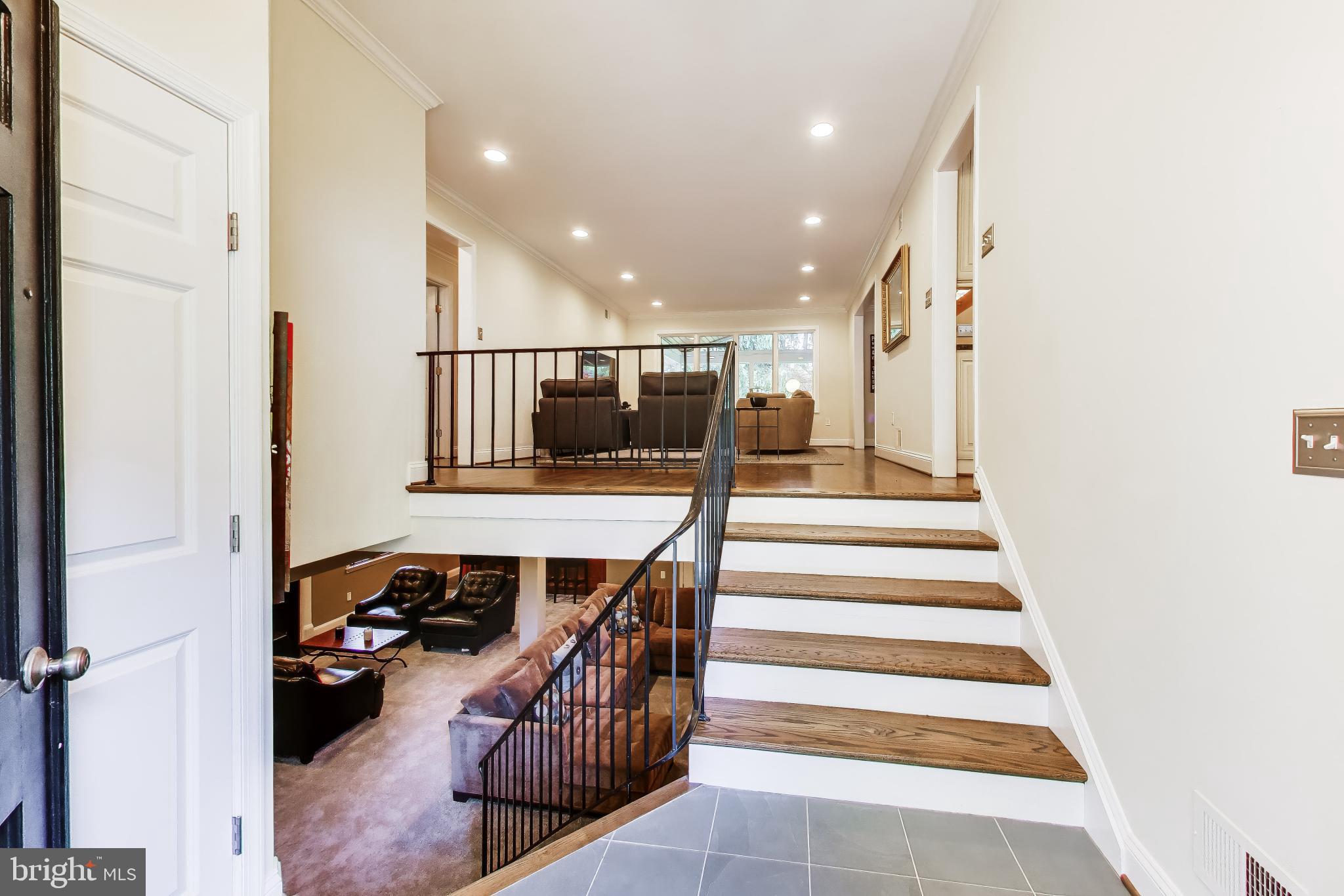 3300 Clearwood Ct, Falls Church, VA 22042 photo
