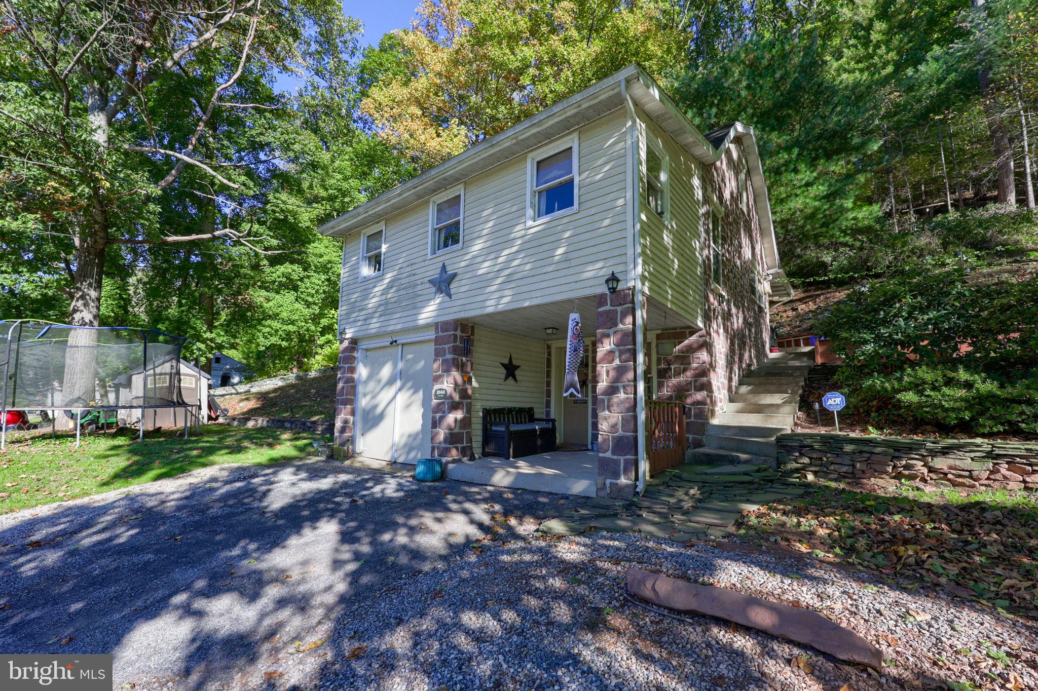 2840 Conewago Rd, Dover, PA 17315