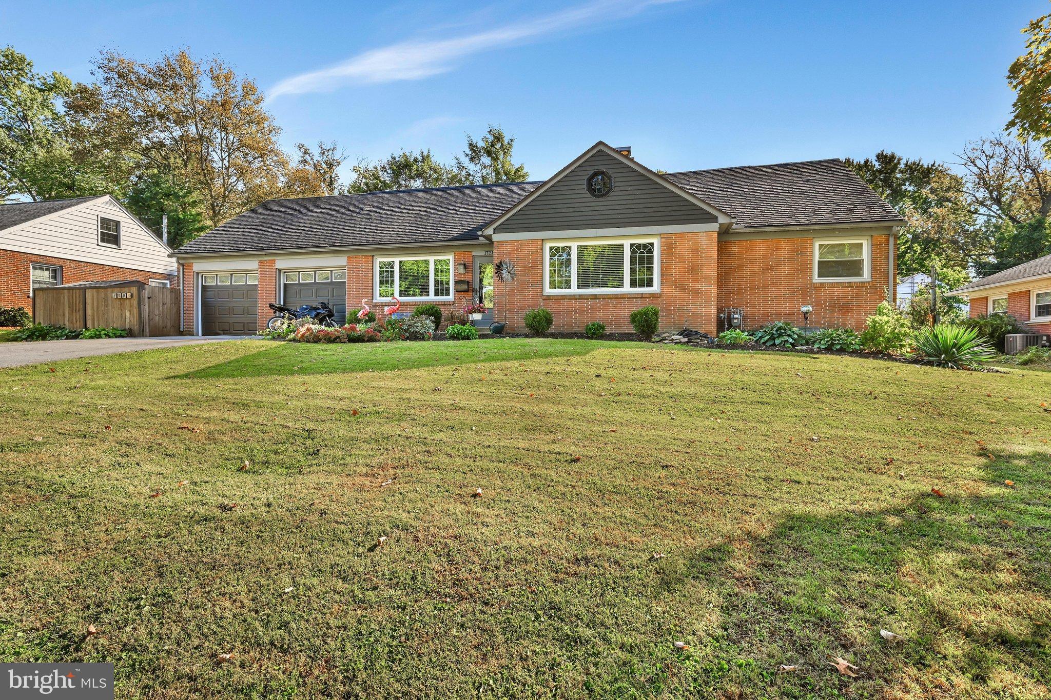 1728 Wheatland Ave, Lancaster, PA 17603 photo