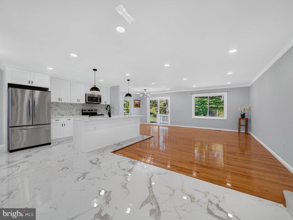 12013 Winesap Terrace, North Potomac, MD 20878 photo