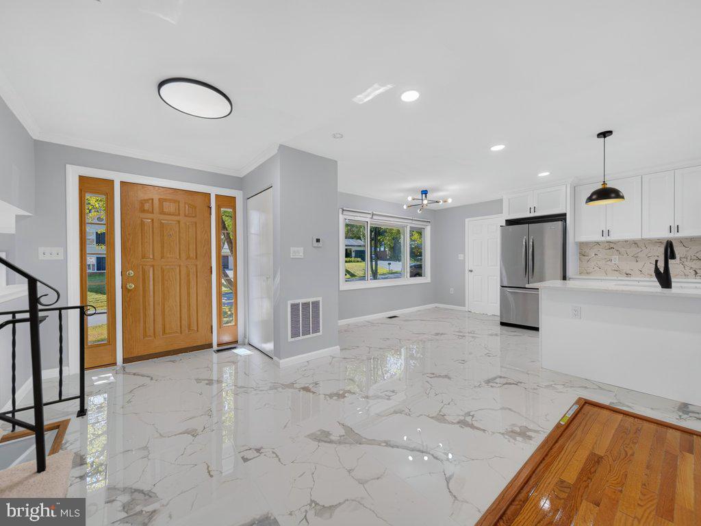 12013 Winesap Terrace, North Potomac, MD 20878 photo