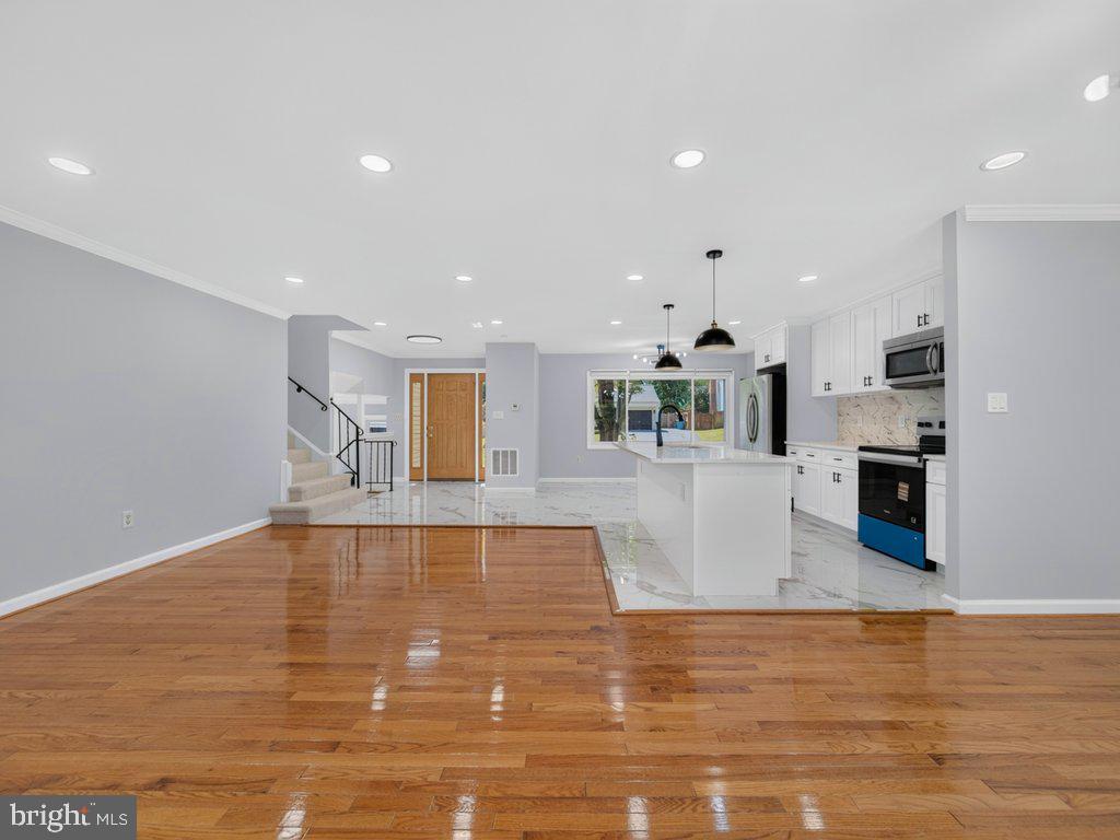 12013 Winesap Terrace, North Potomac, MD 20878 photo