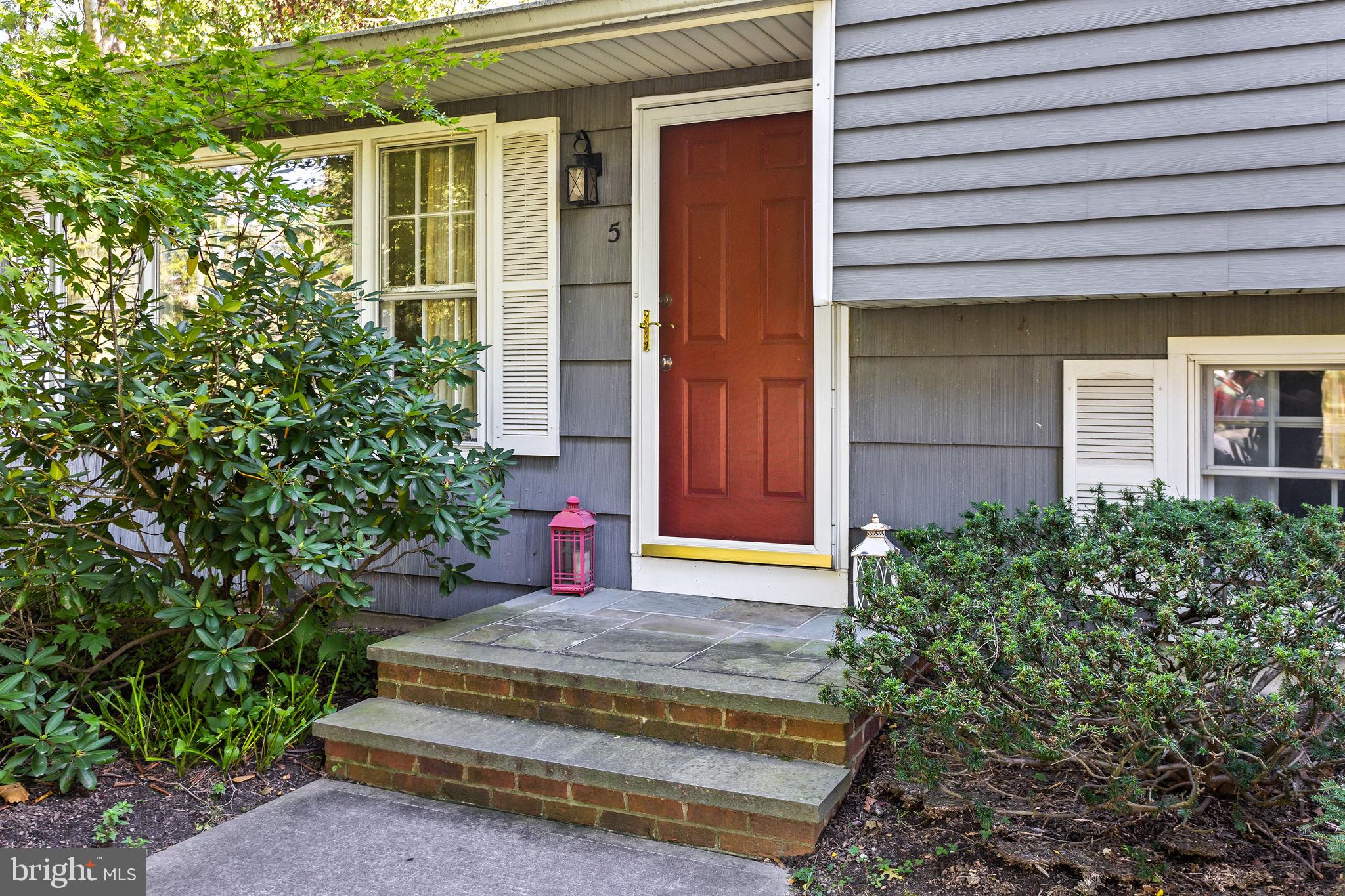 5 Ziff Ln, Princeton Junction, NJ 08550 photo
