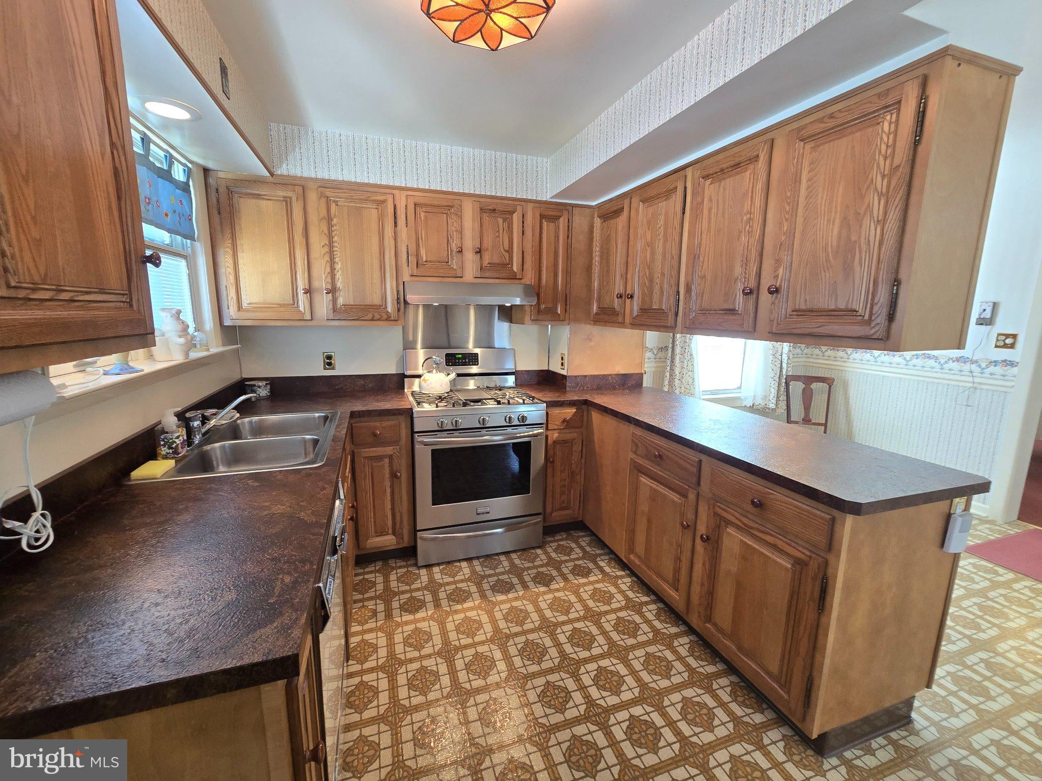 115 N Forklanding Rd, Maple Shade, NJ 08052 photo