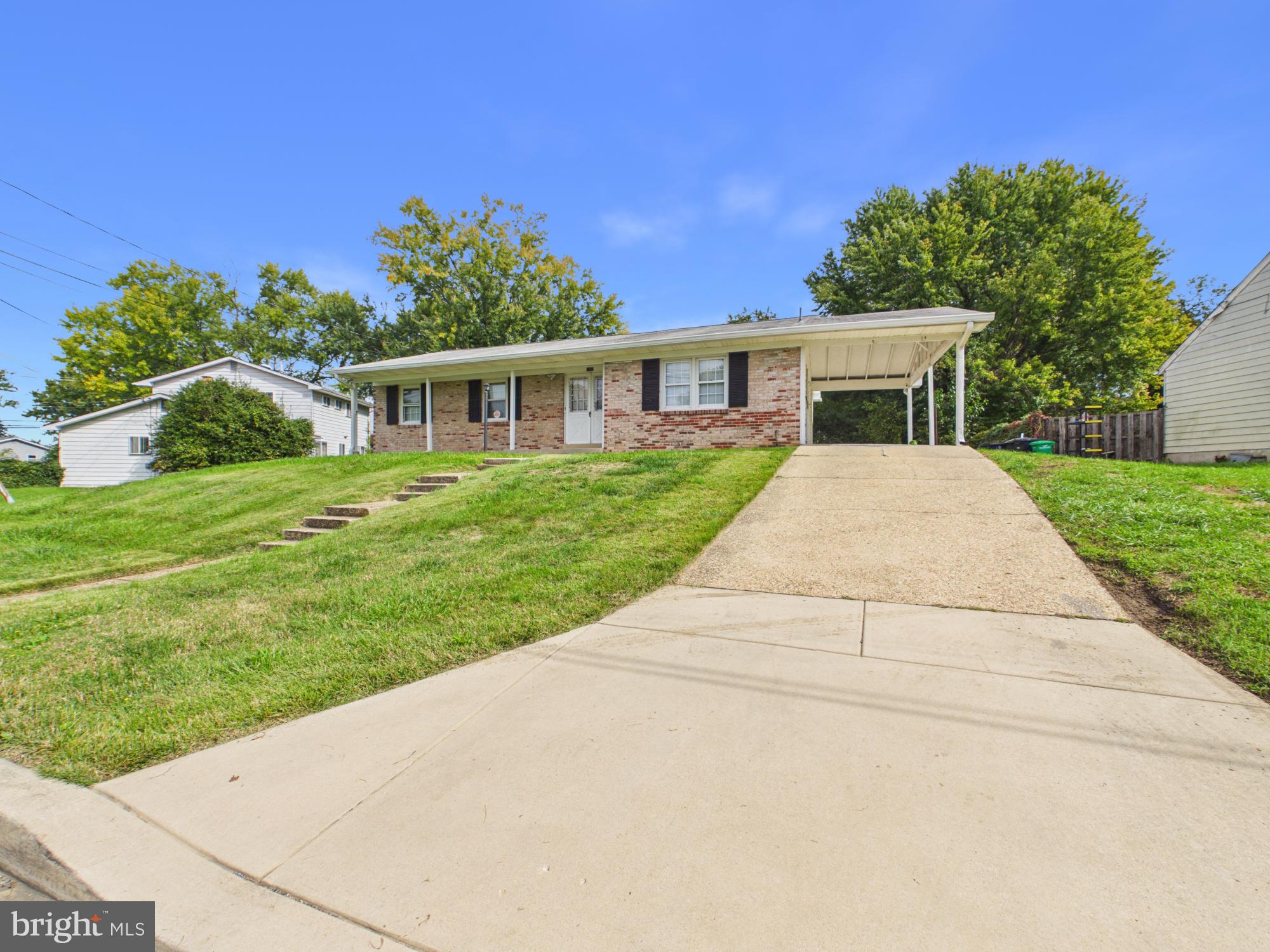 7502 Grange Hall Dr, Fort Washington, MD 20744 photo