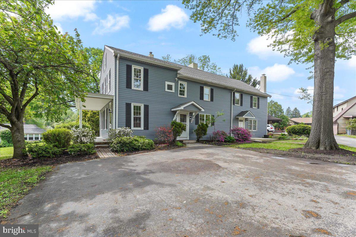 310 Cedar Ln, Wallingford, PA 19086 photo