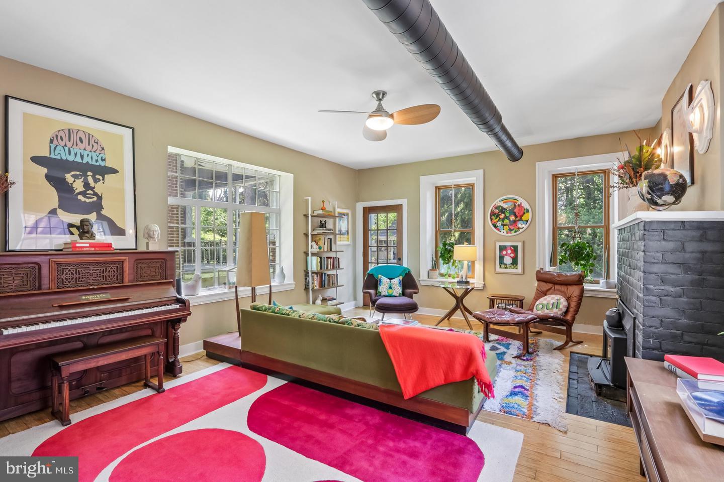 135 W Mount Pleasant Ave, Philadelphia, PA 19119 photo