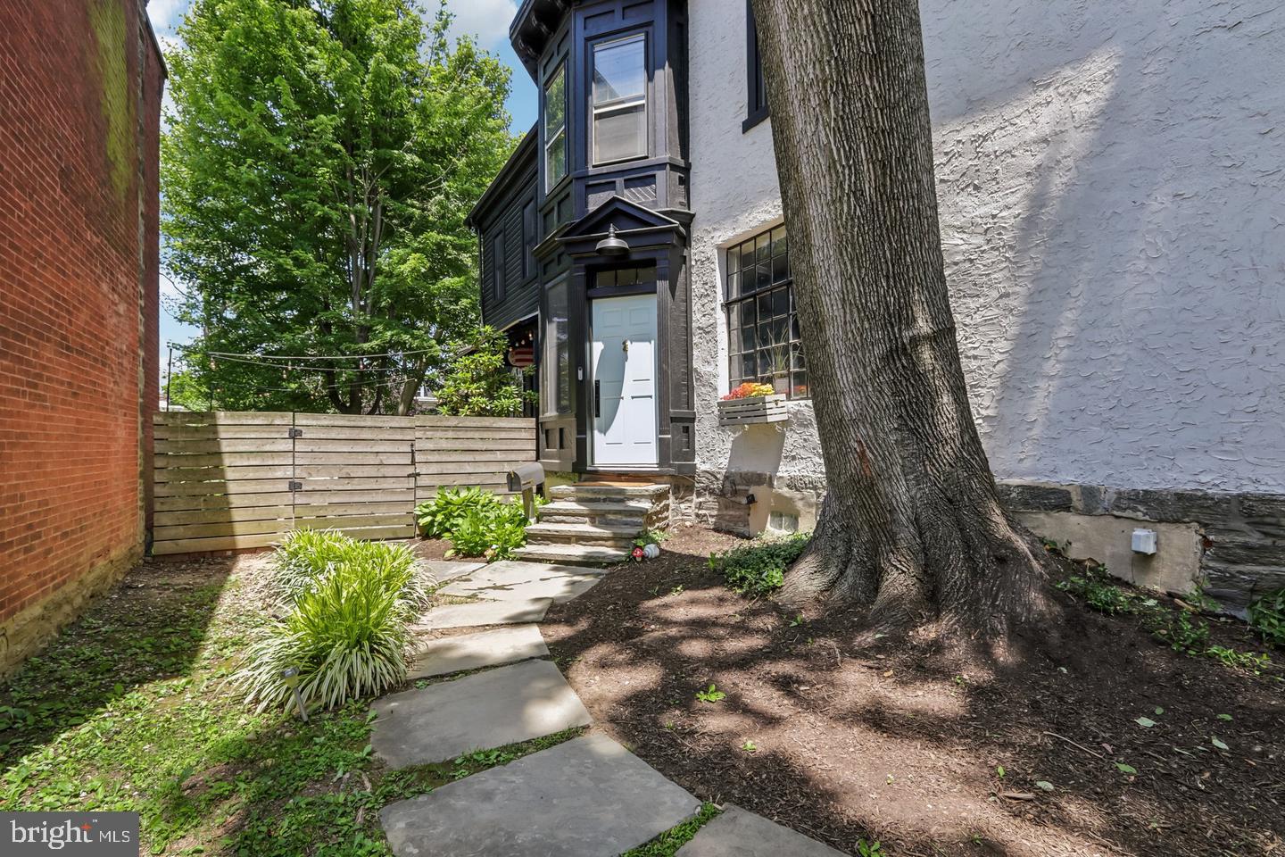 135 W Mount Pleasant Ave, Philadelphia, PA 19119 photo