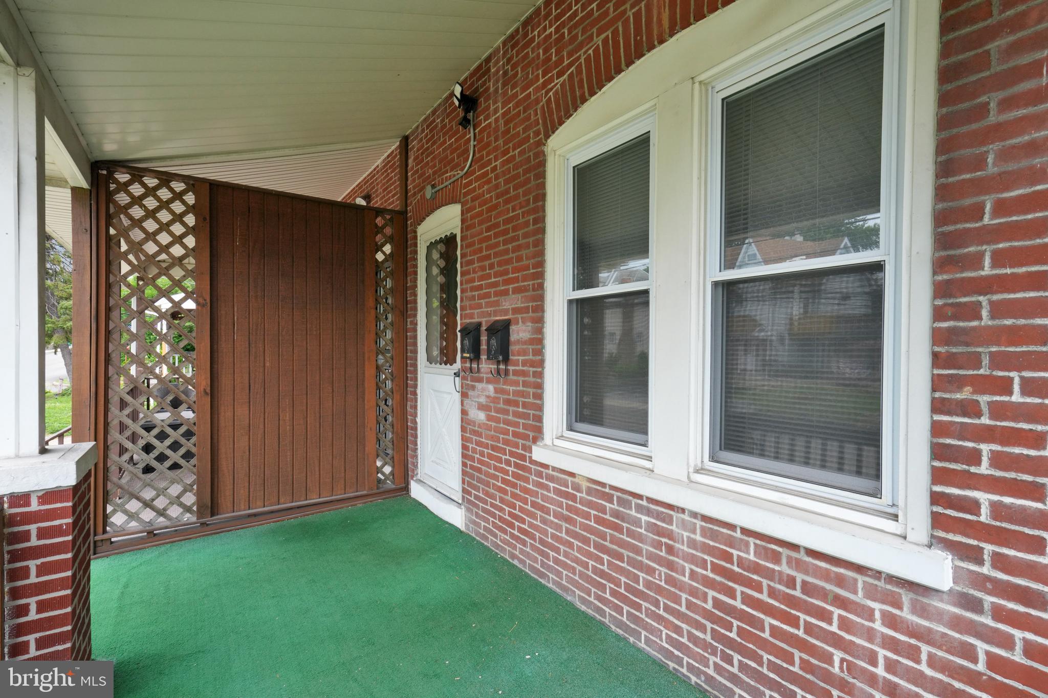 122 Fairview Rd, Woodlyn, PA 19094 photo